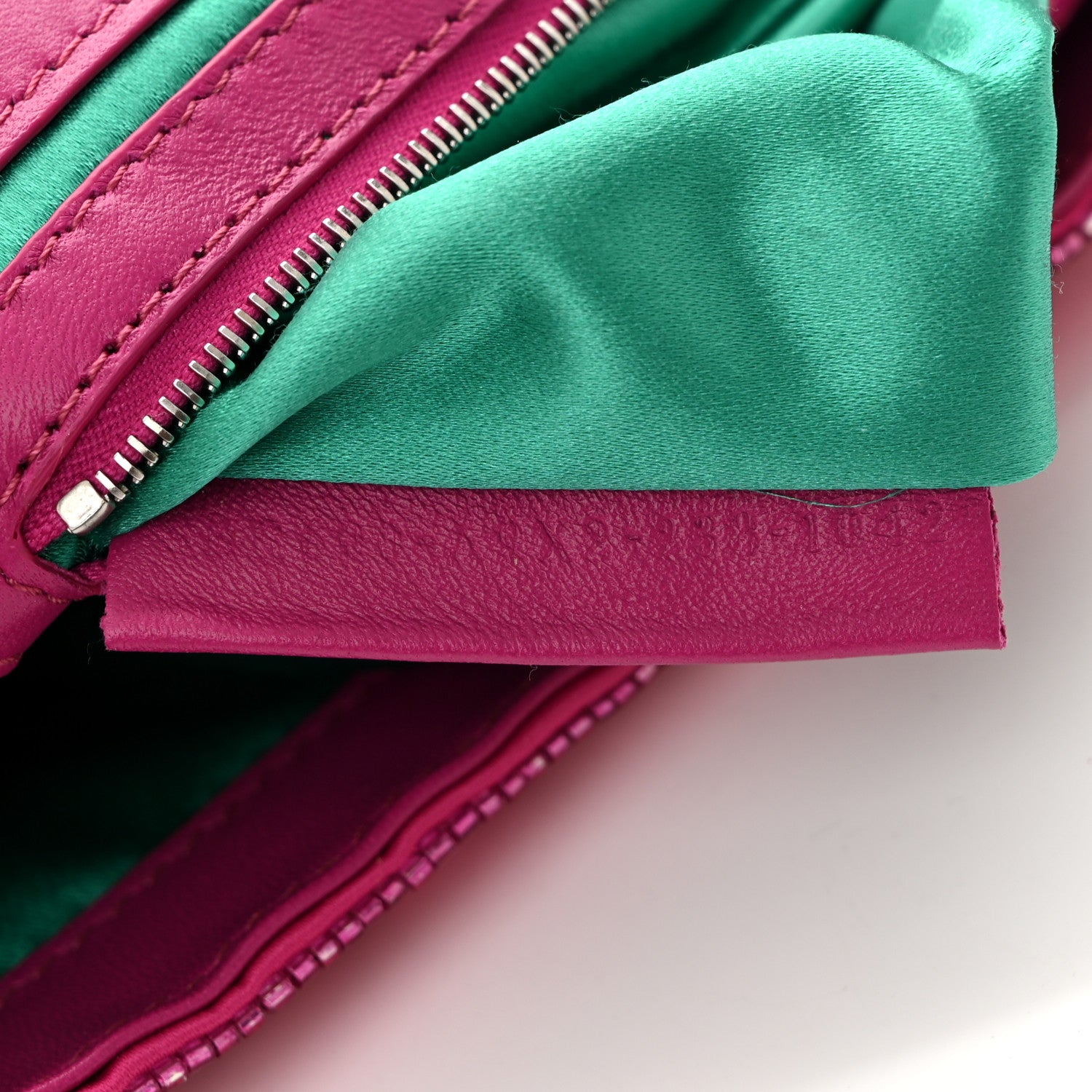 Fendi Sequin Paillettes Shiny Nappa Sex and the City Baguette Fuchsia Magenta 7 of 10