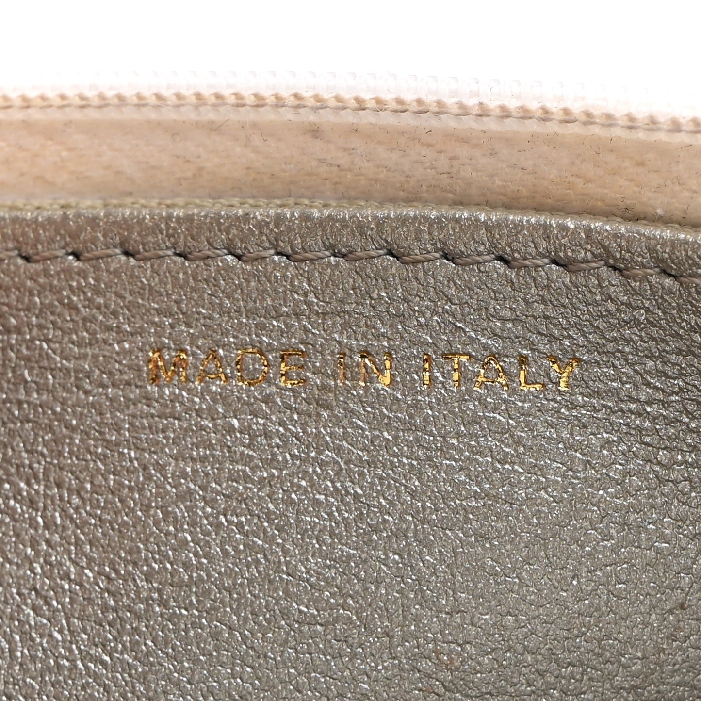 Shiny Calfskin Quilted Multicolor Top Handle Wallet On Chain WOC White