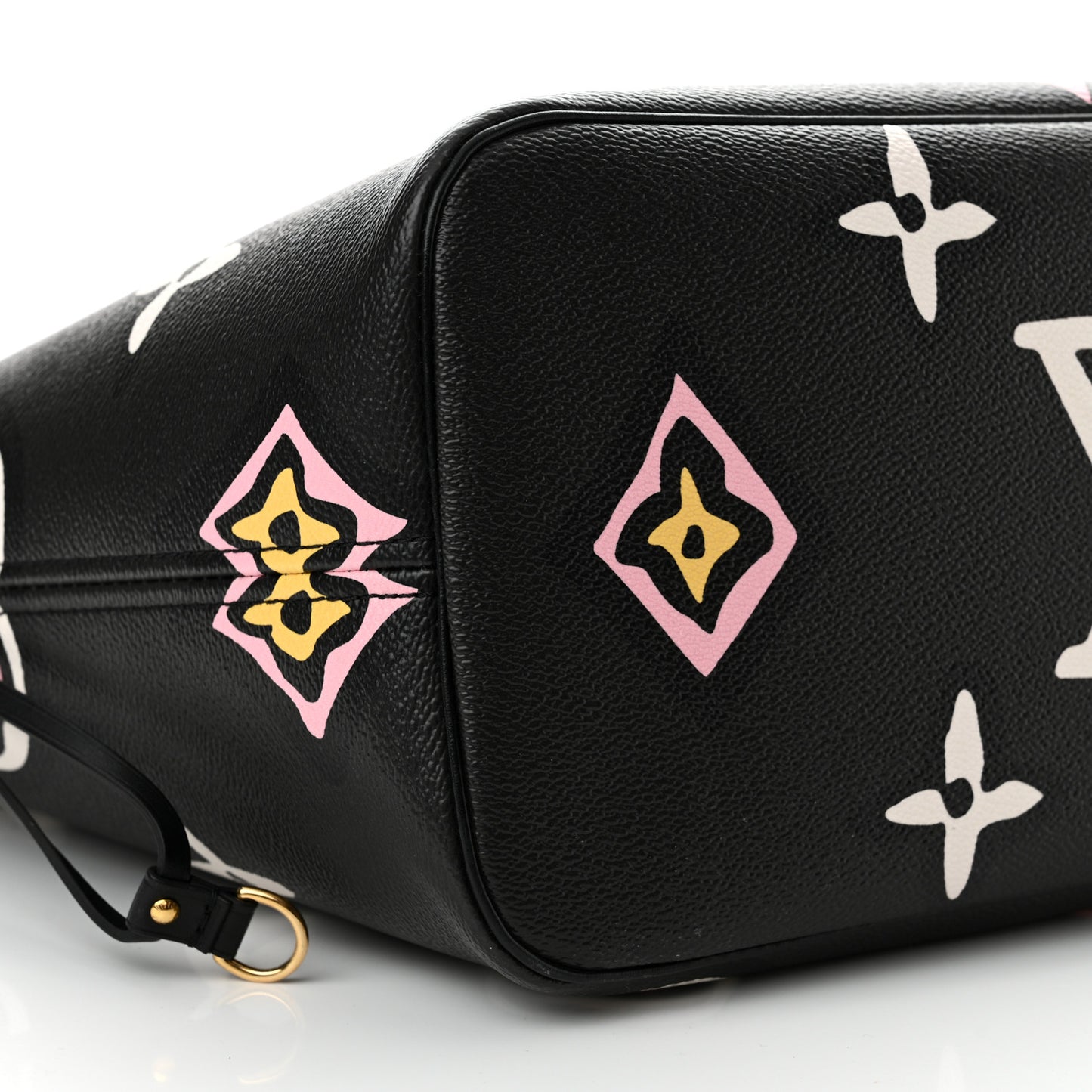 Monogram Giant Wild at Heart Neverfull MM Black