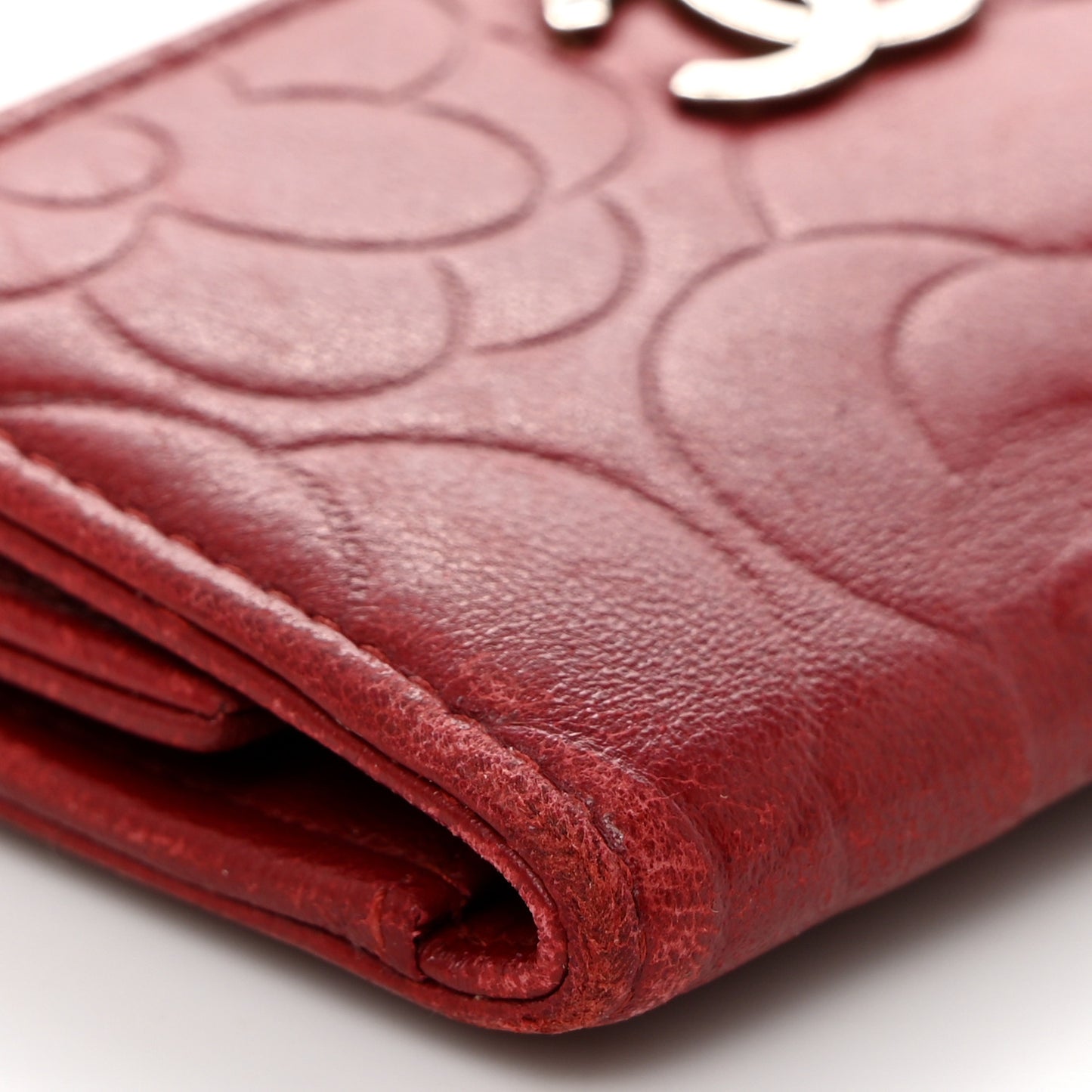 Lambskin Camellia Embossed 4 Key Holder Dark Red