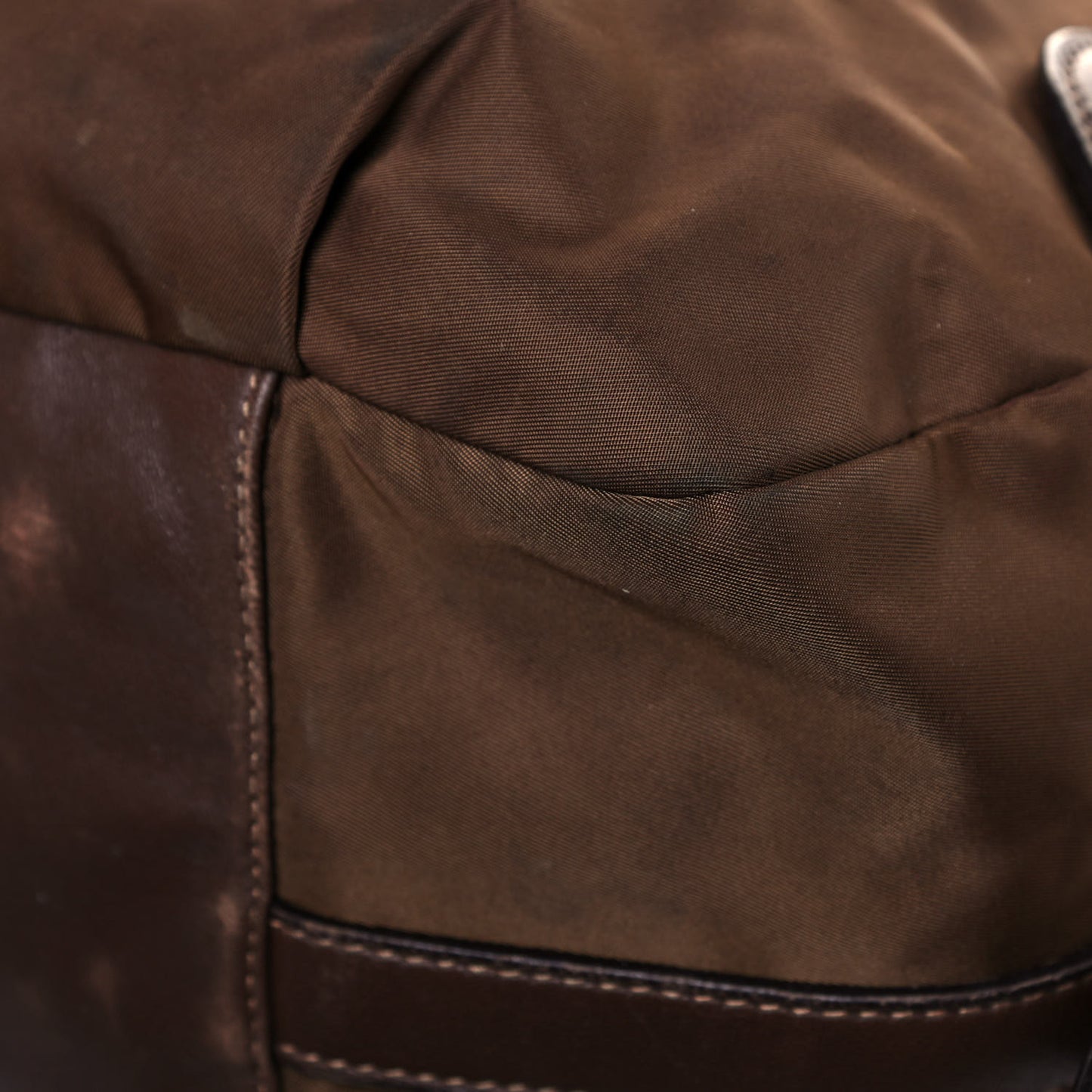Tessuto Nylon Vitello Daino Satchel Corinto