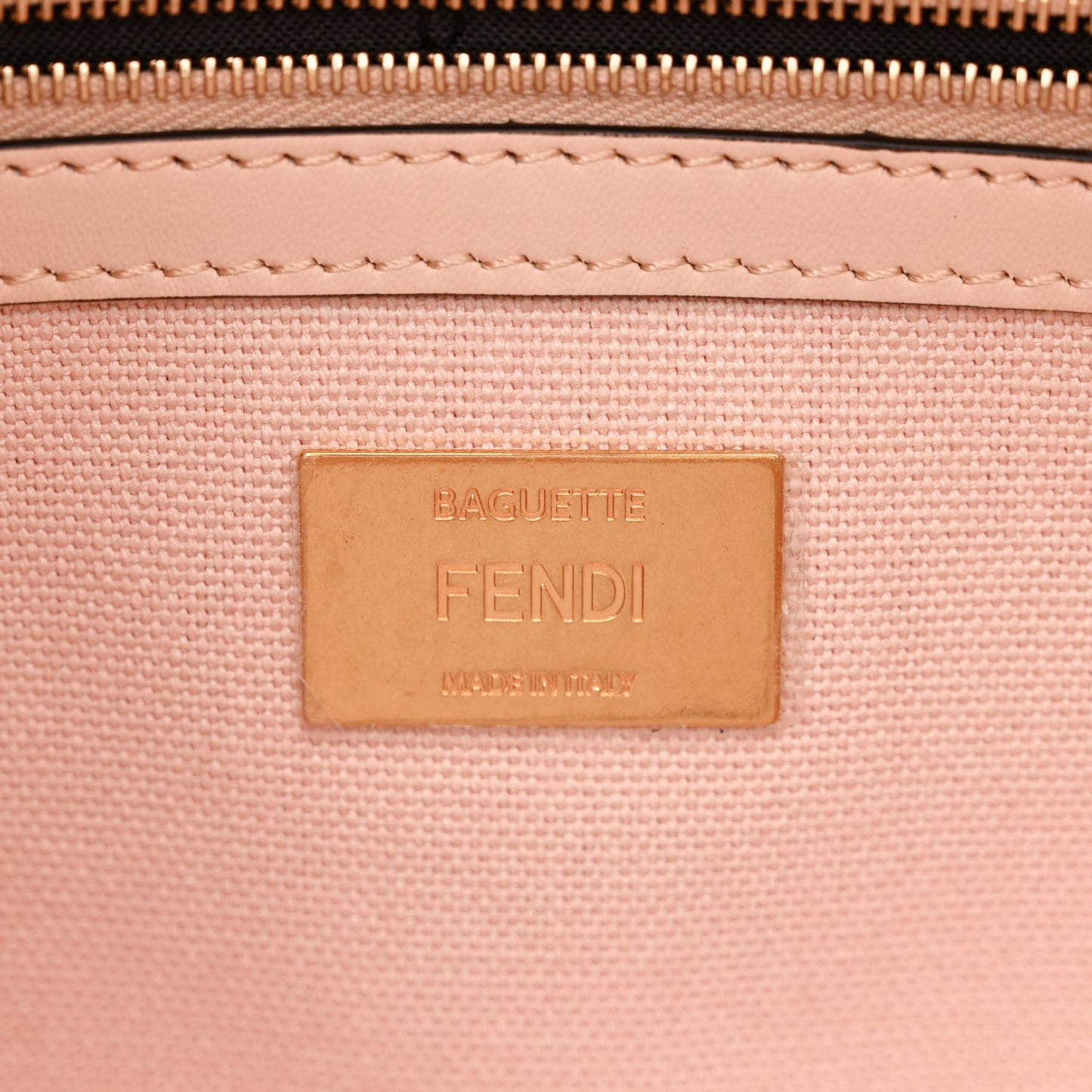 Canvas Vitello King FF Embroidered Baguette Rosa Quarzo Bloody Mary Multicolor