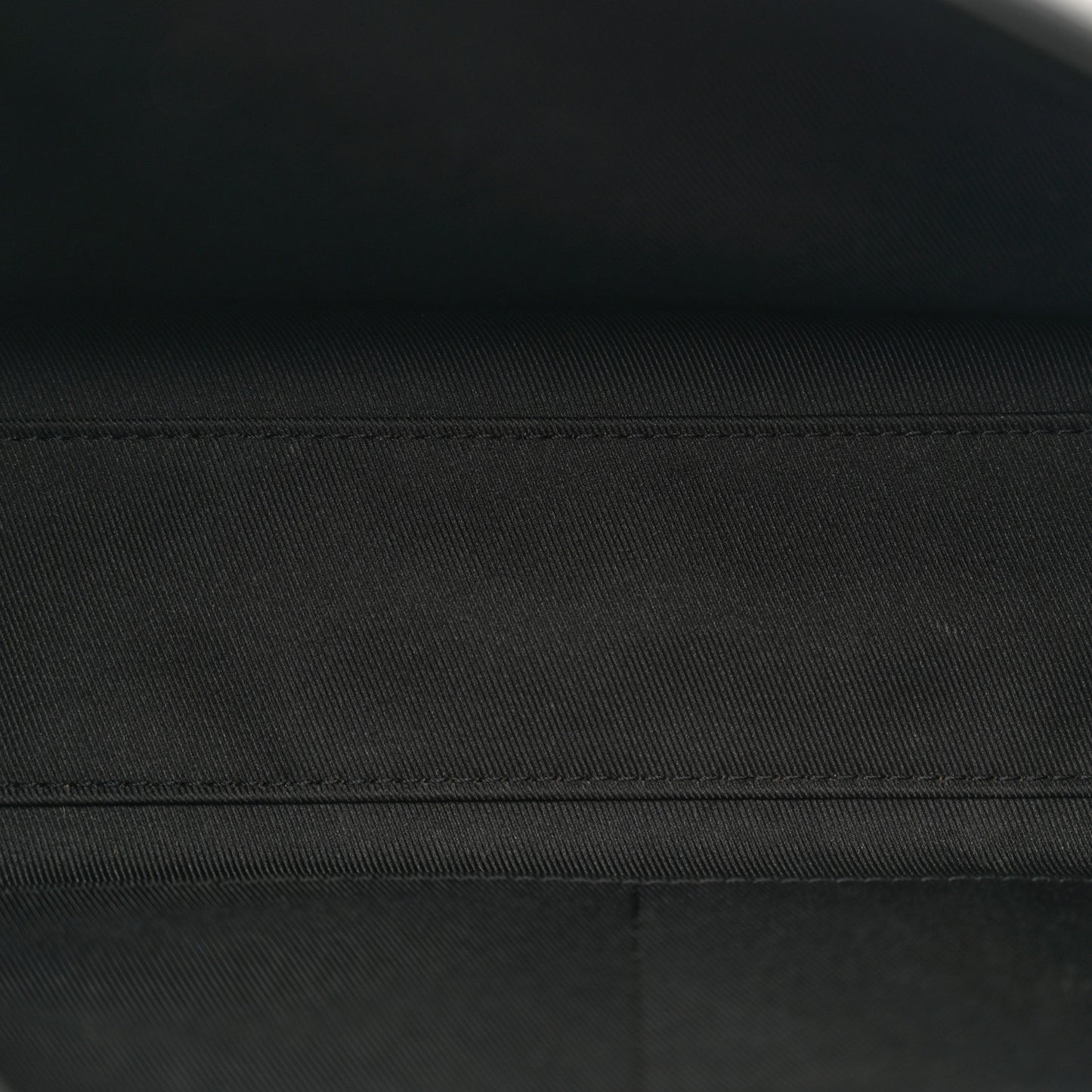 Calfskin Aerogram Takeoff Messenger Black