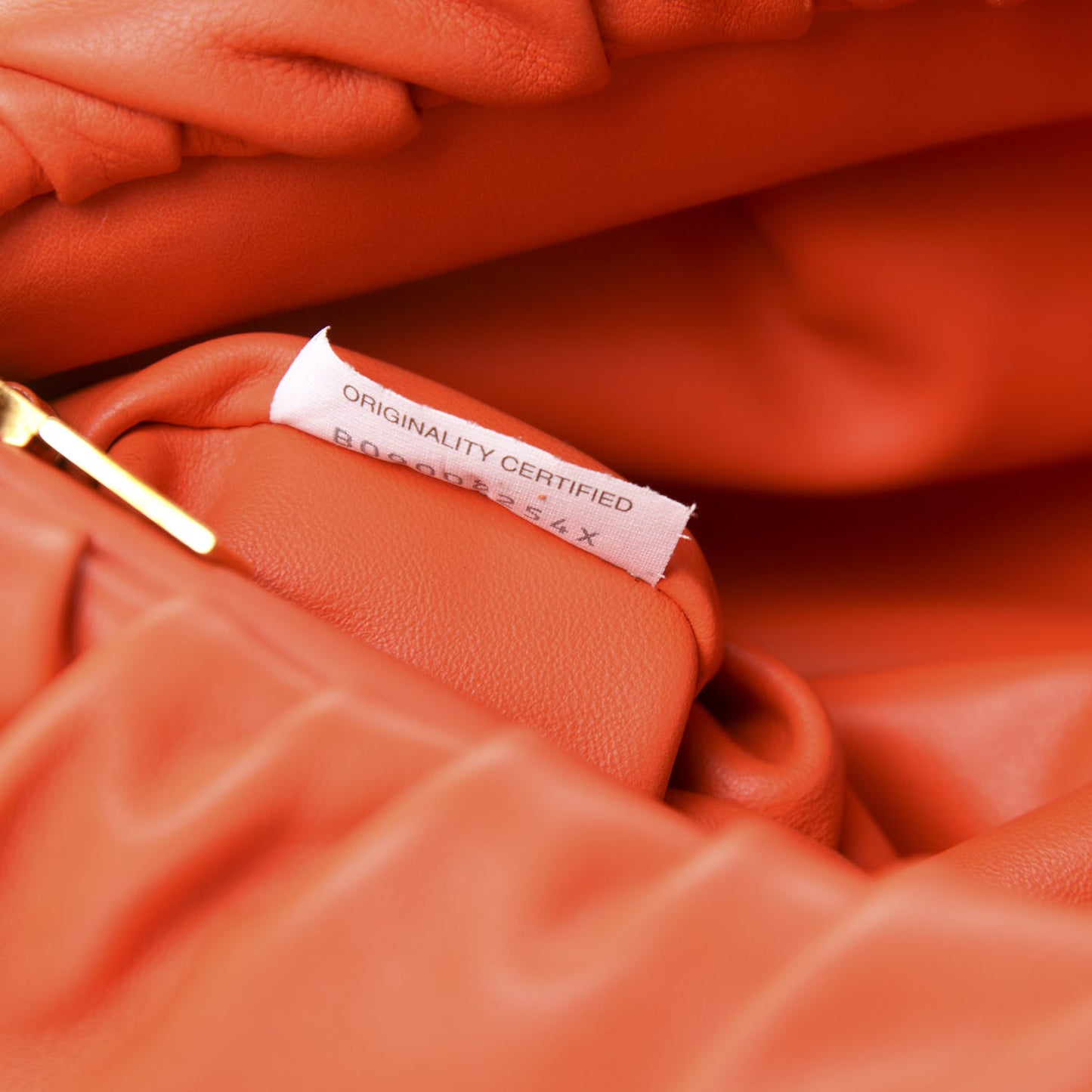 Calfskin The Pouch Chain Orange