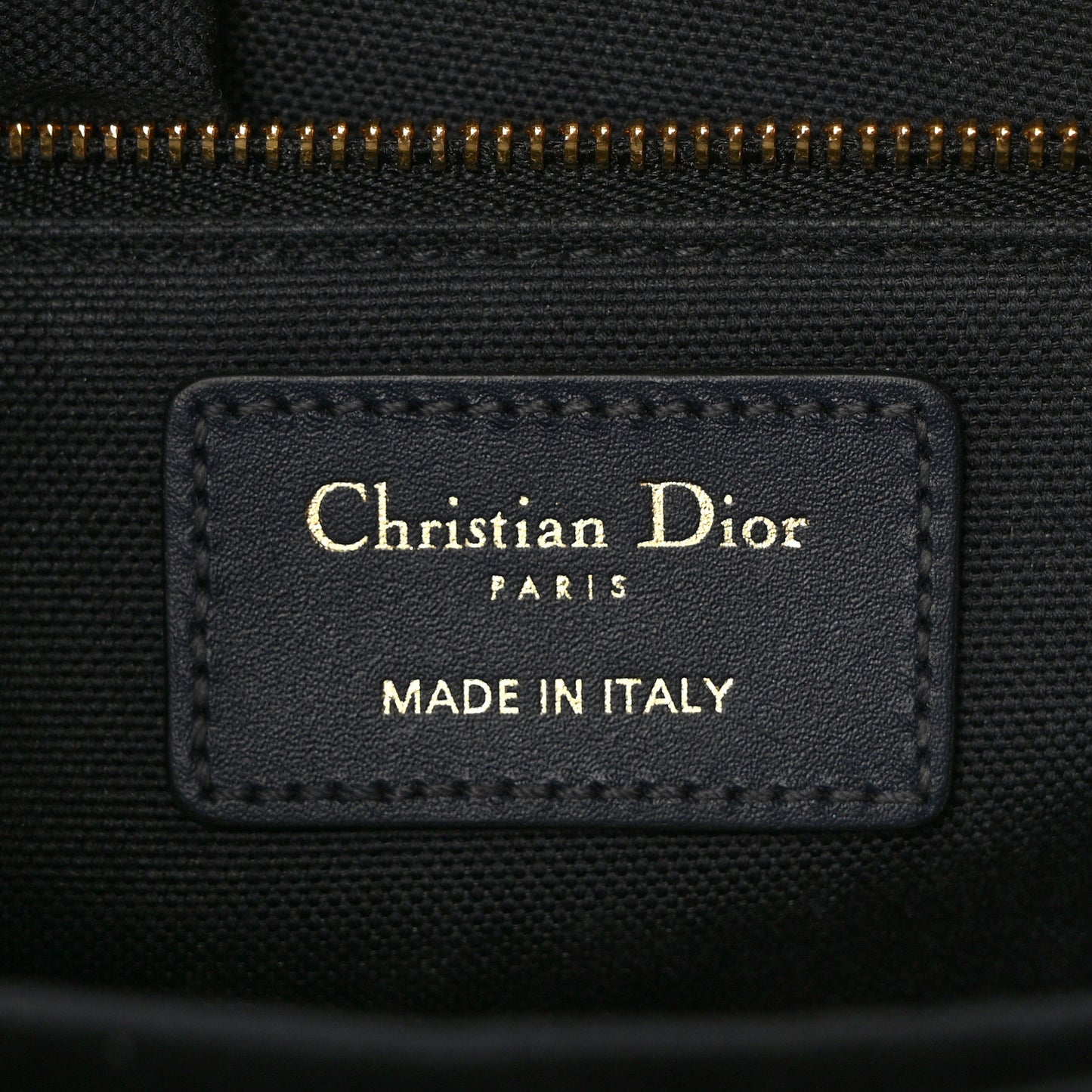 Oblique 30 Montaigne Flap Bag Blue
