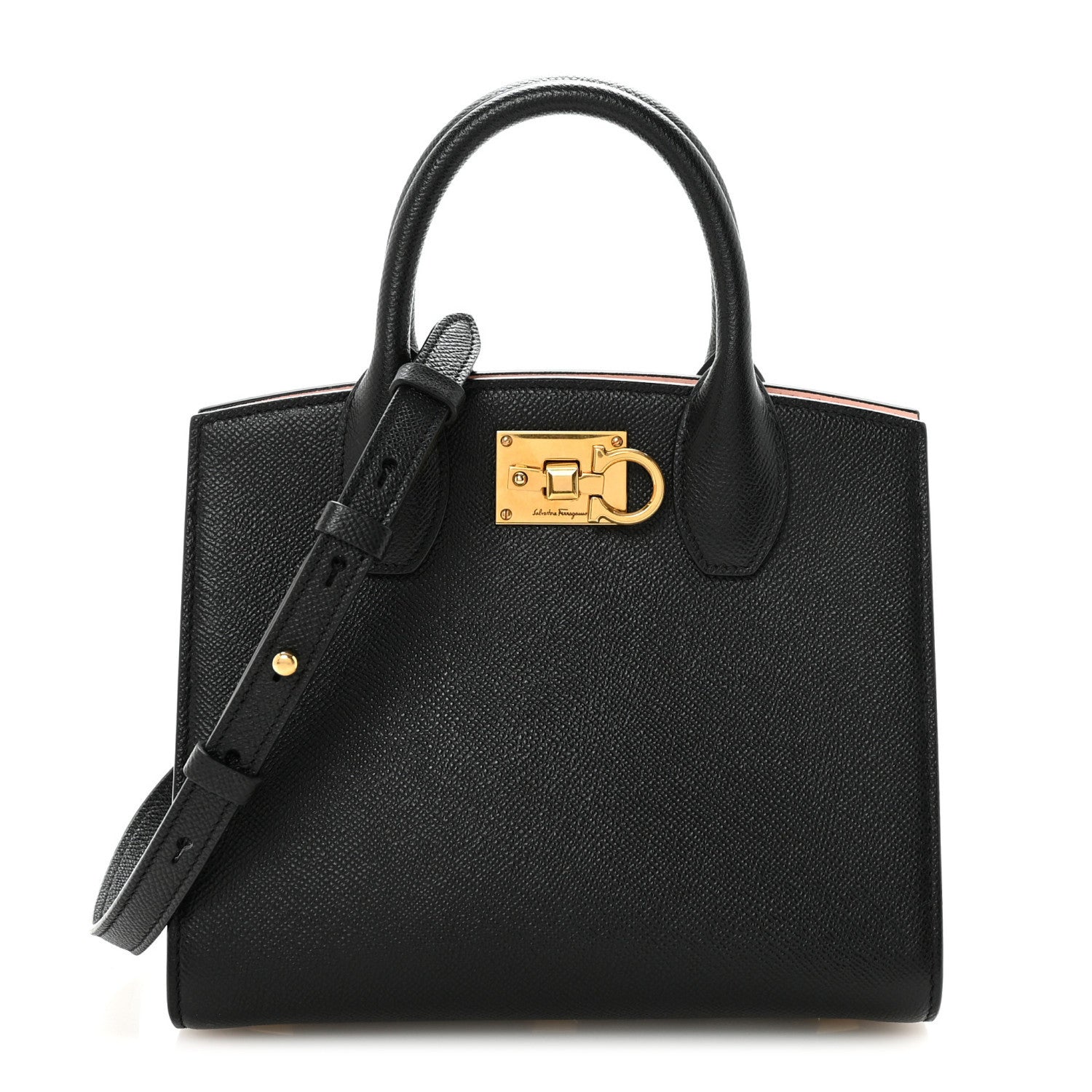 Salvatore Ferragamo ブラックパーティーバッグ Salvatore Ferragamo Calfskin Small The Studio Box Bag Black