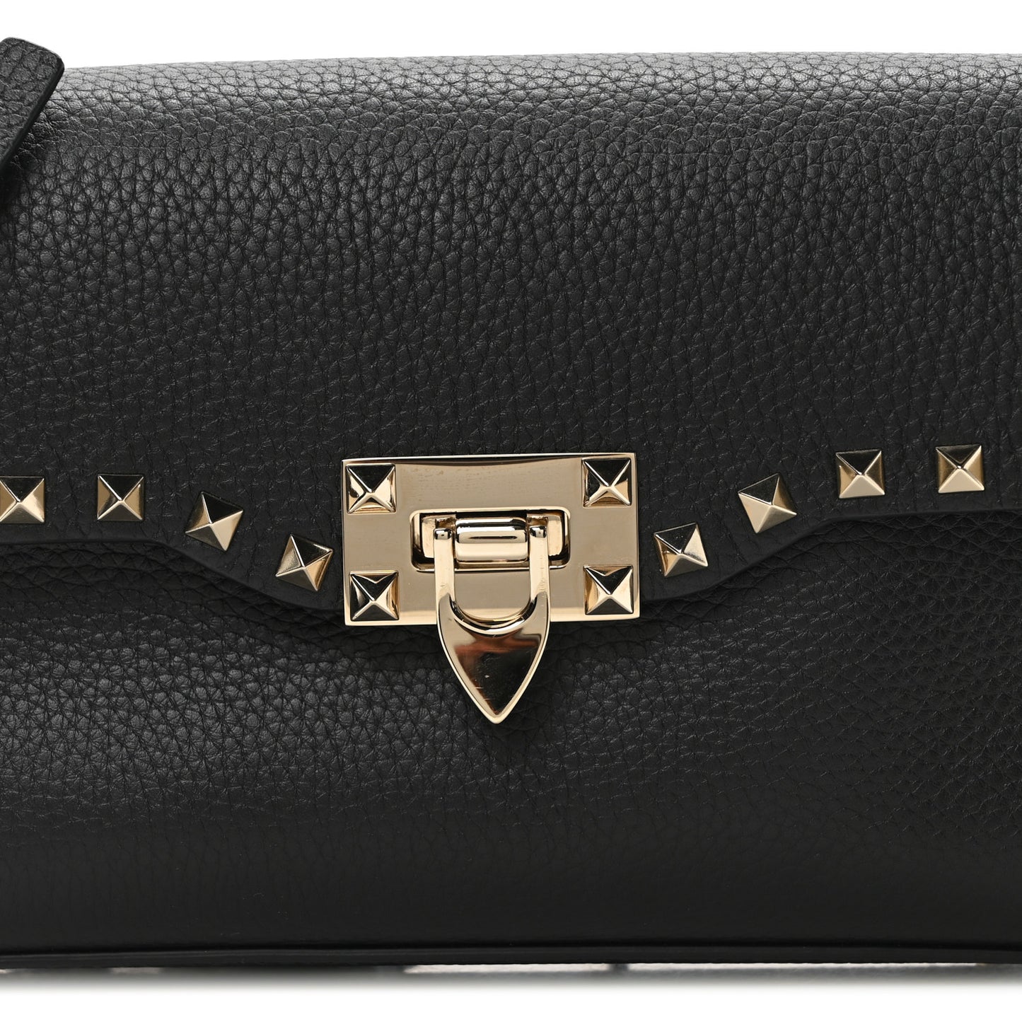 Pebbled Calfskin Medium Rockstud Flip Lock Crossbody Bag Black