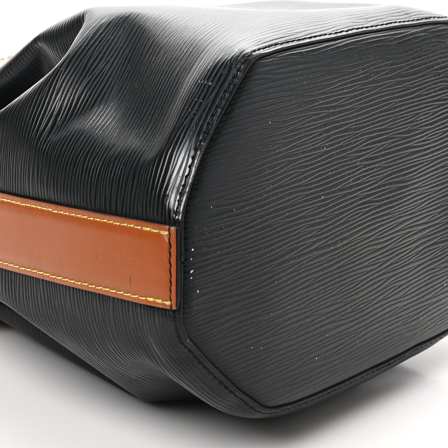 Epi Twist Bucket Black