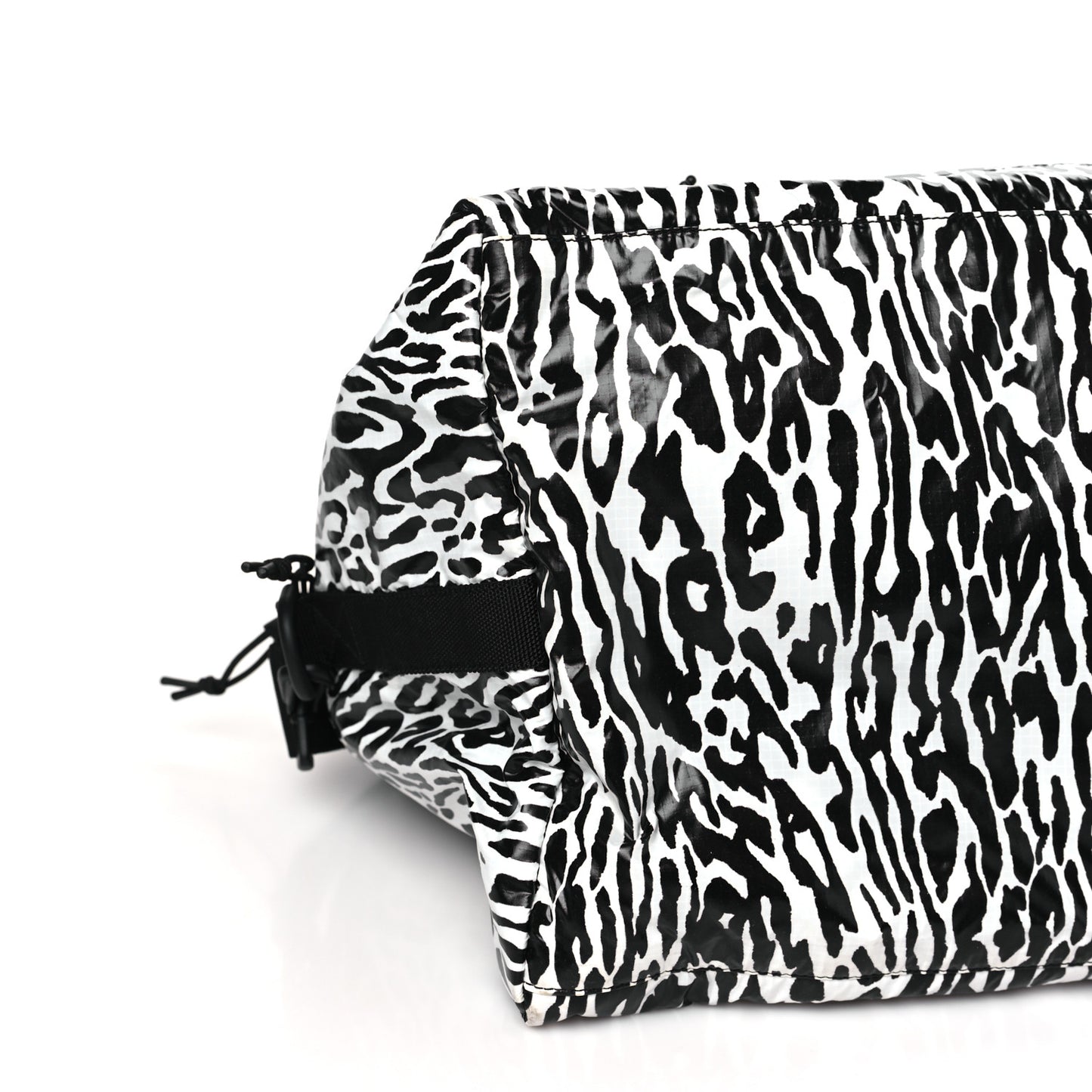 Nylon Nuxx Leopard Ripstop Duffle Black White