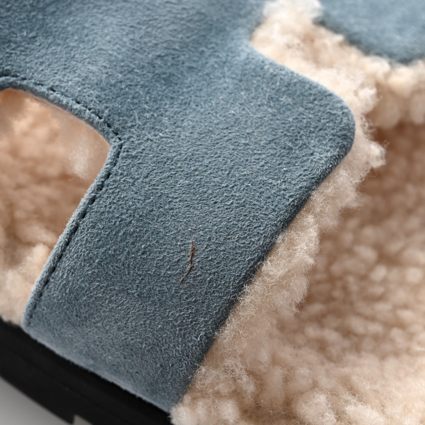Suede Goatskin Woolskin Womens Chypre Sandals 38 Bleu Pinede Ecru