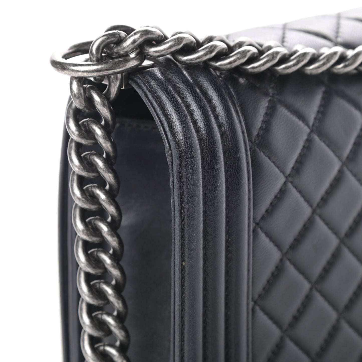 Lambskin Quilted New Medium Boy Flap Black