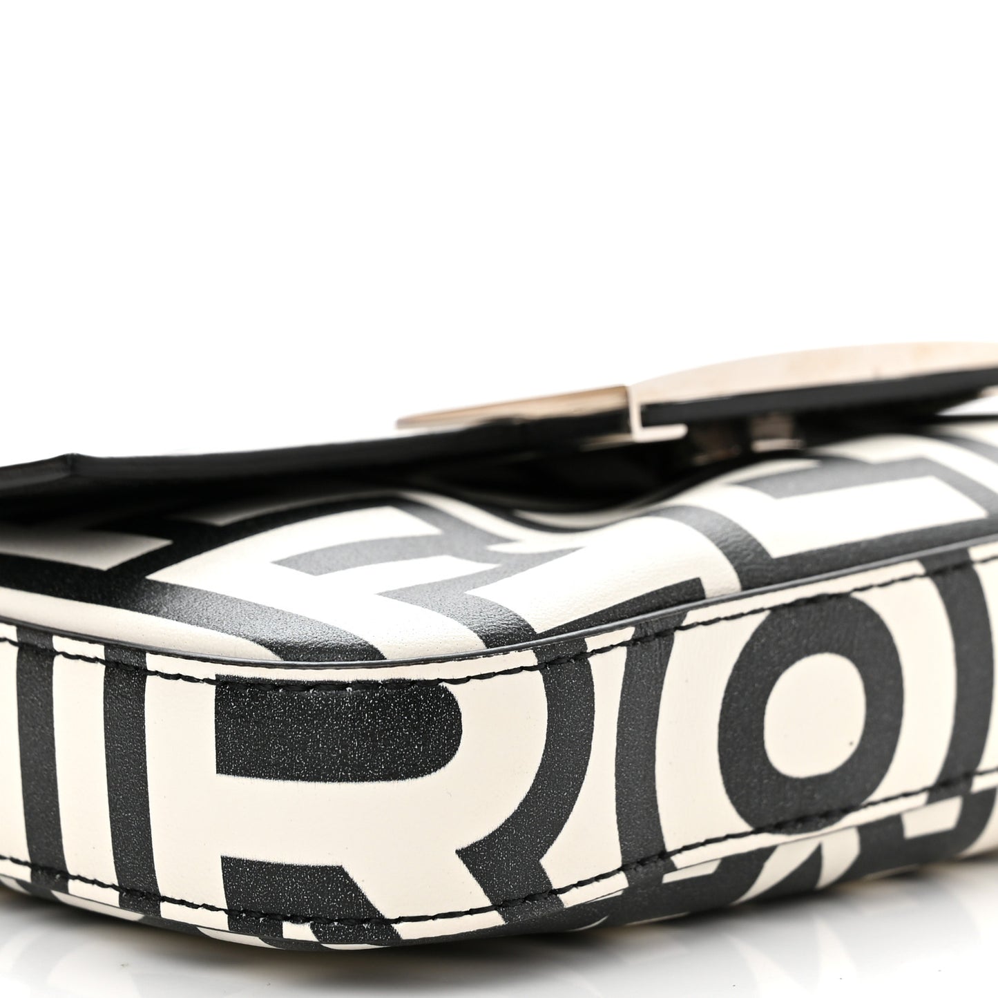 X MARC JACOBS Nappa Vitello King Logo Print Phone Baguette White Black