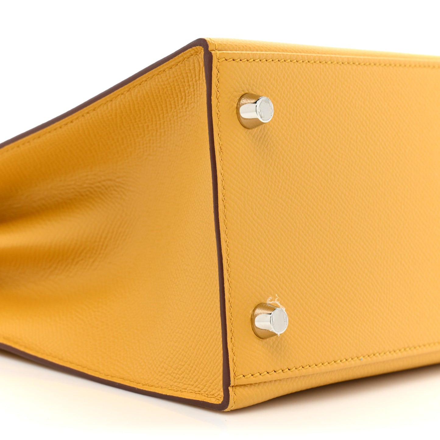 Epsom Kelly Sellier 28 Jaune Ambre