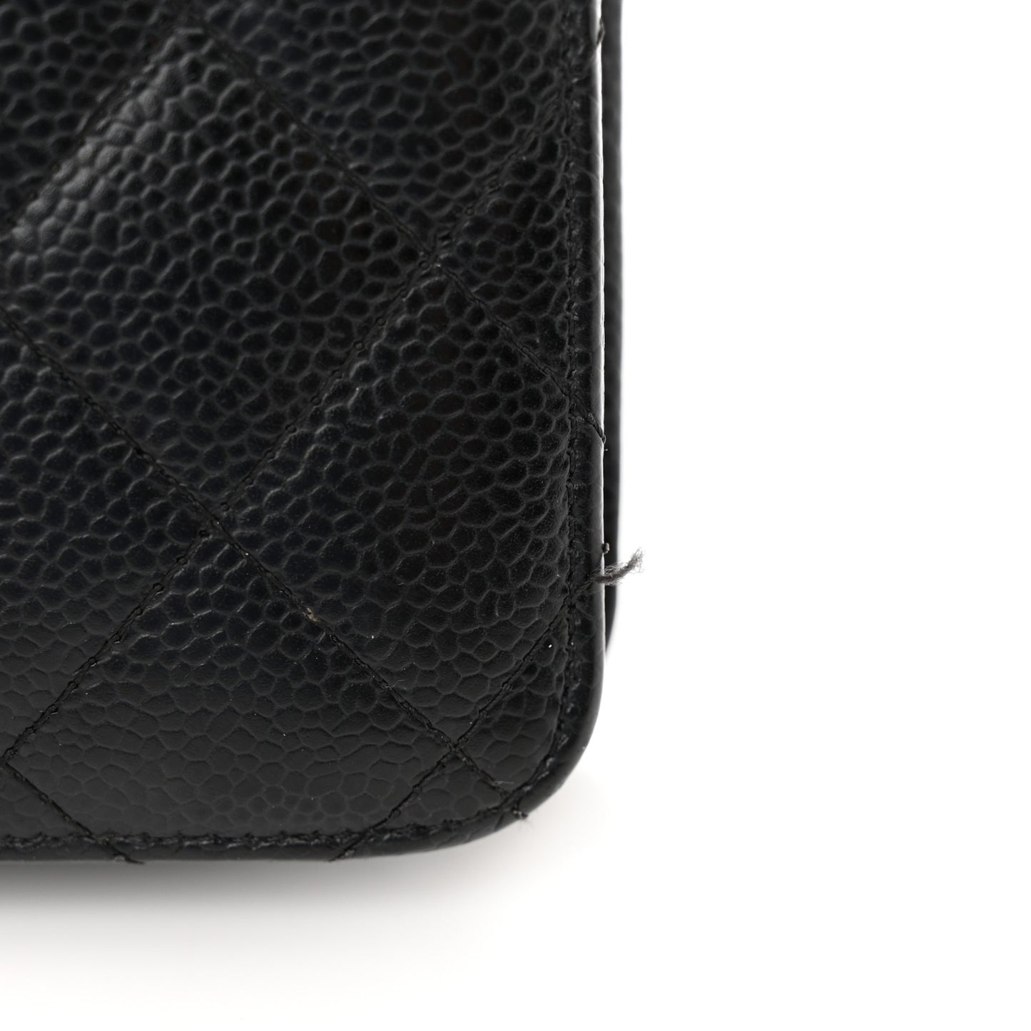 Caviar Quilted Wallet on Chain WOC Black