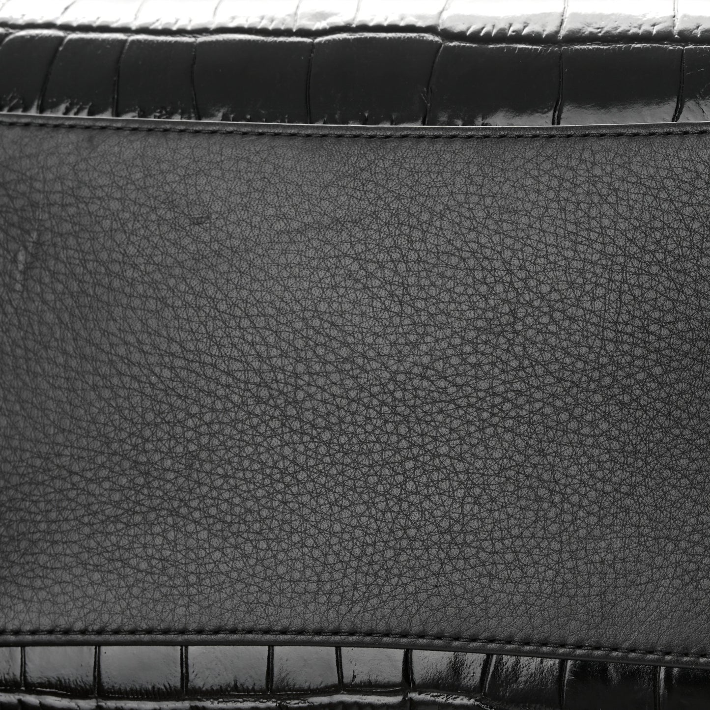 Calfskin Crocodile Embossed Medium Antigona Black