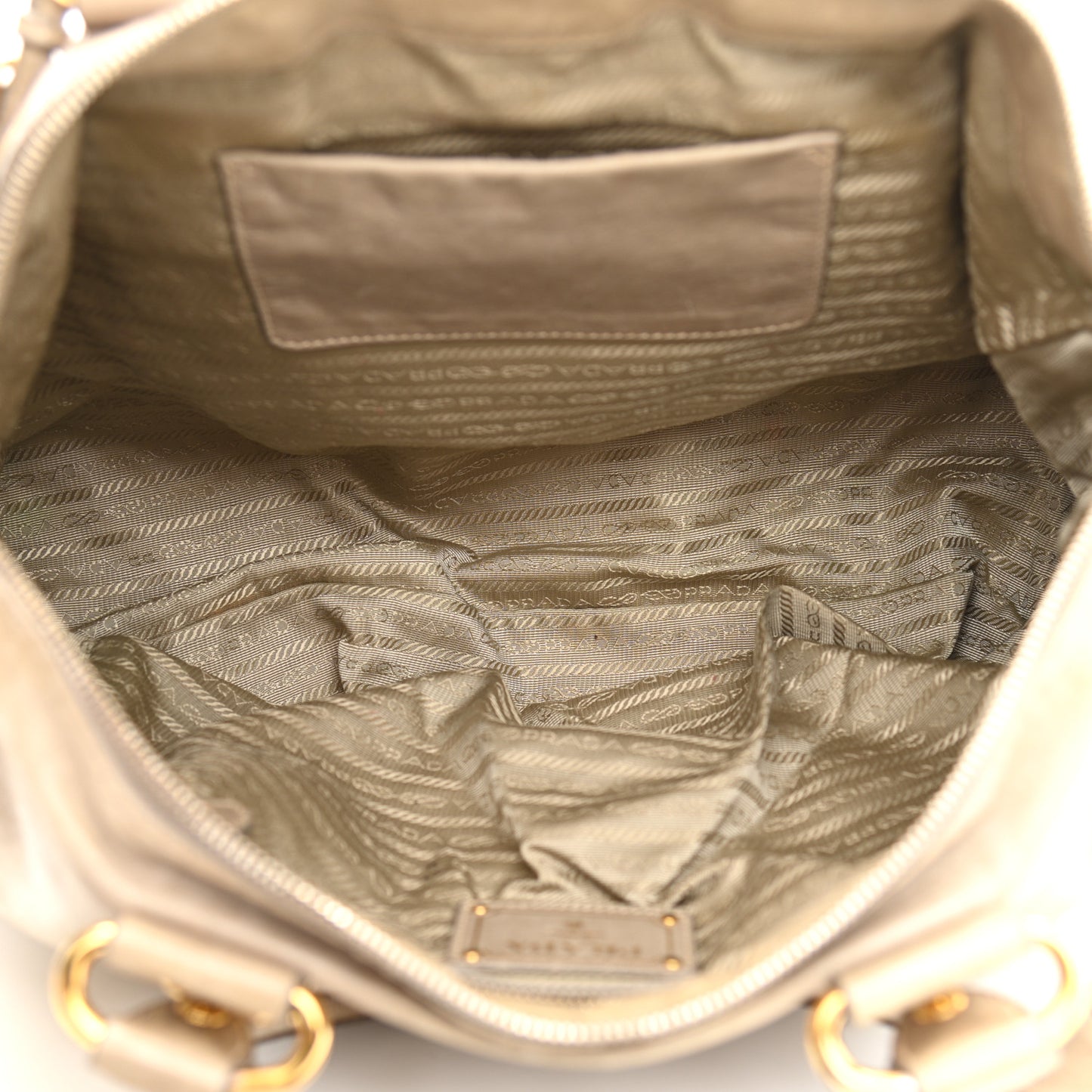 Vitello Shine Shopping Satchel Cammeo