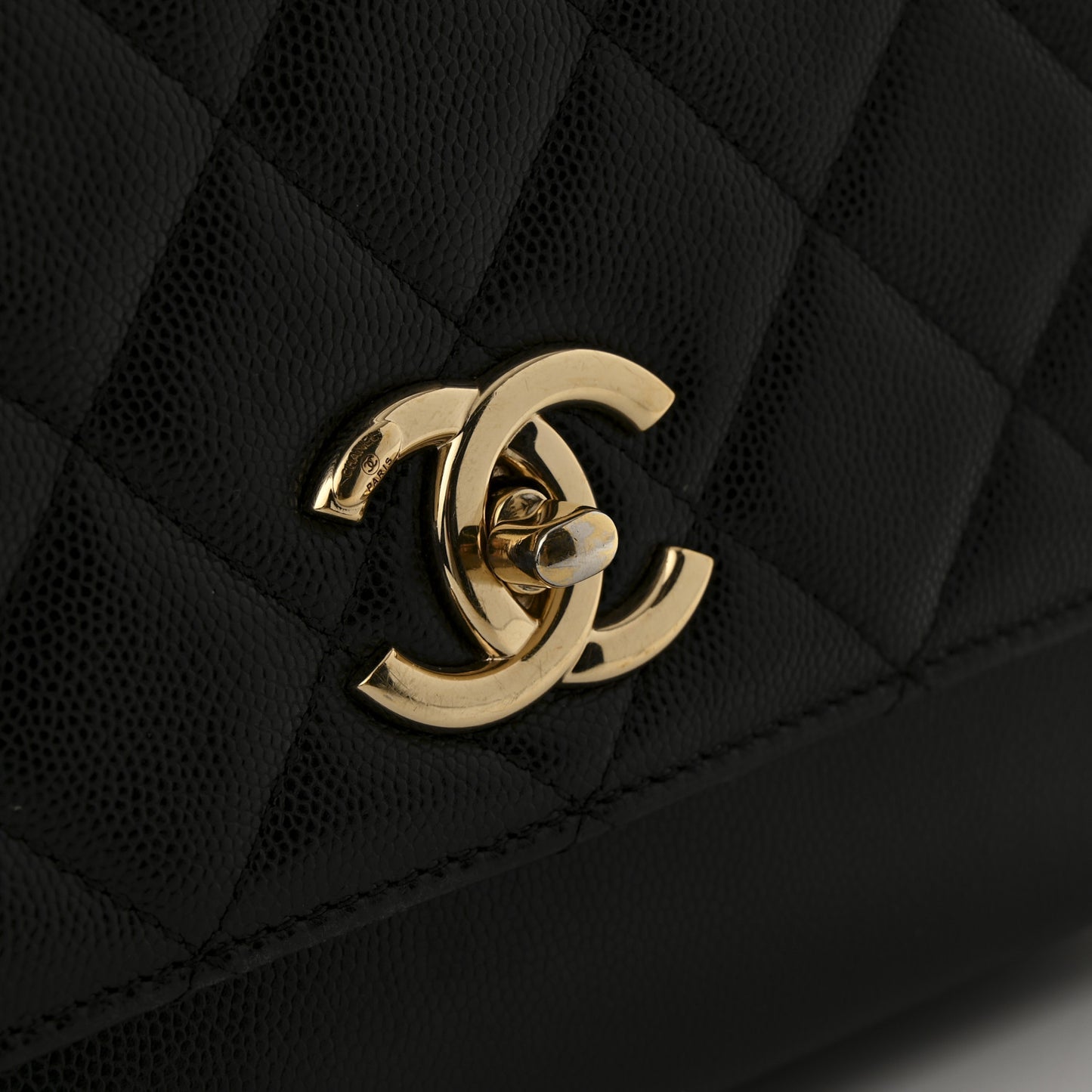 Caviar Quilted Large Business Affinity Flap Black