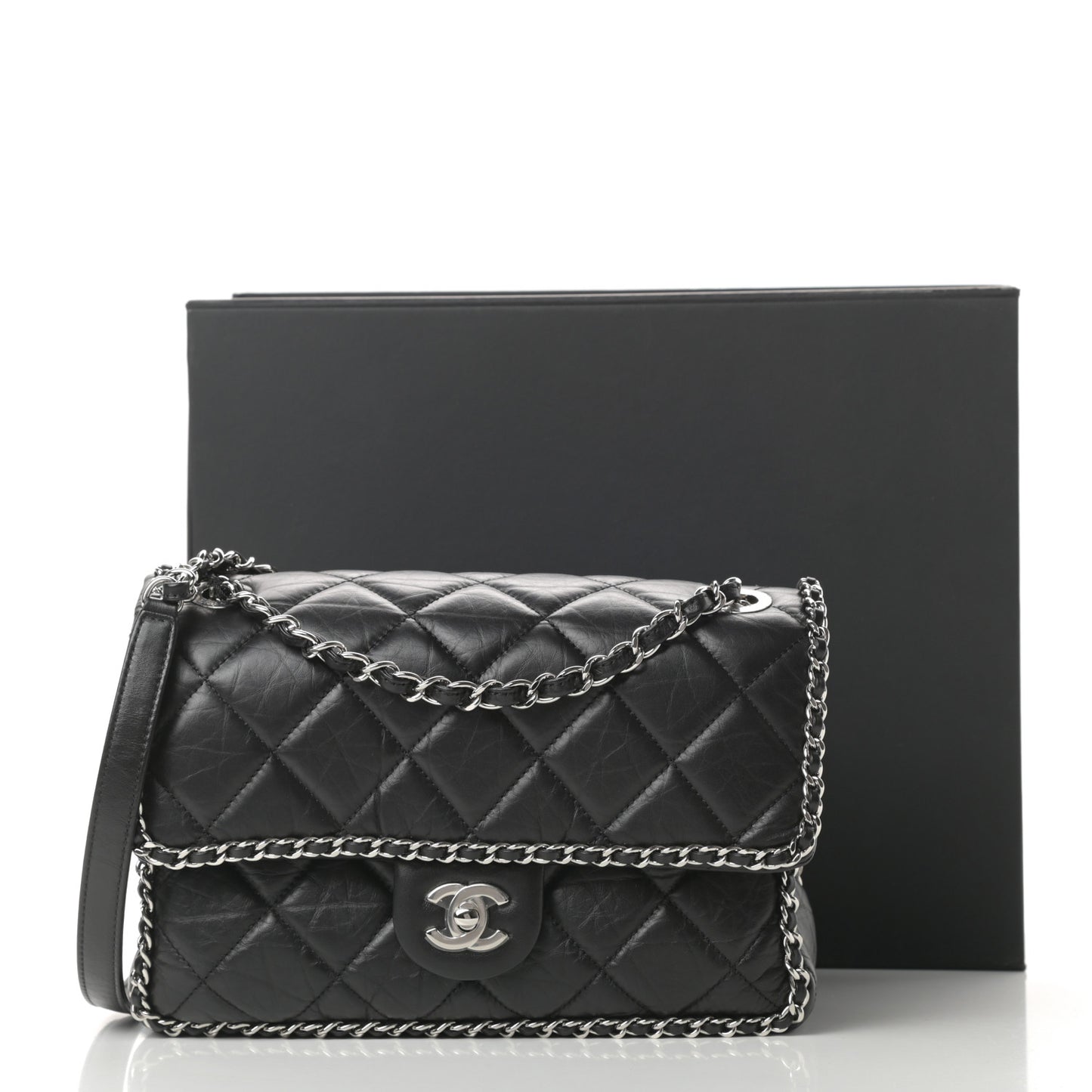 Crumpled Calfskin Medium Chain All Over Flap Black