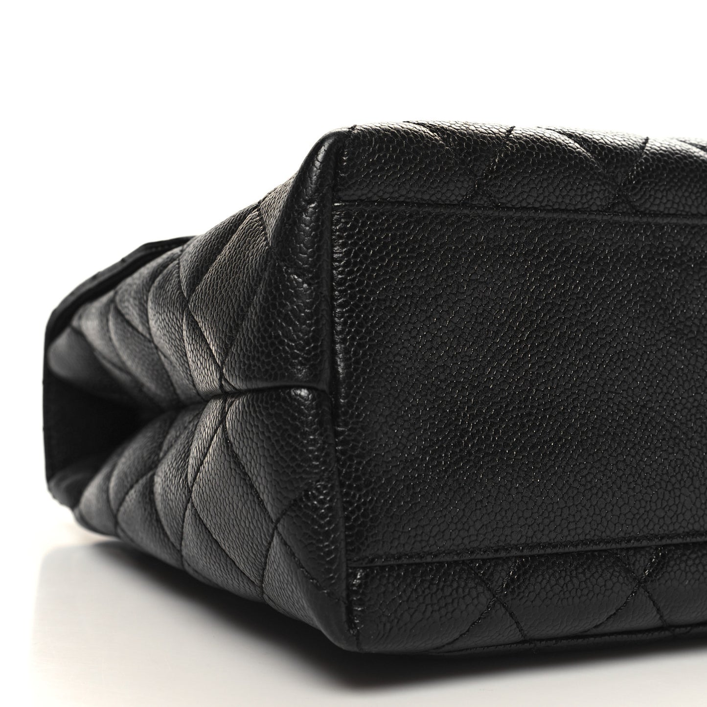 Caviar Quilted Jumbo Kelly Flap Black