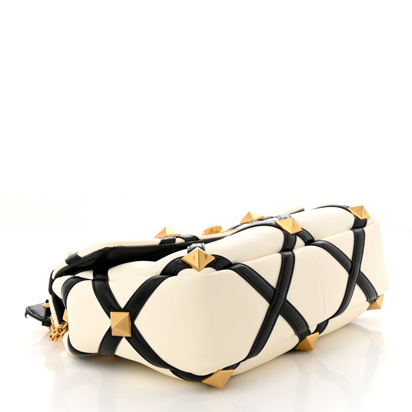 Nappa Large Roman Stud Shoulder Bag Ivory Black