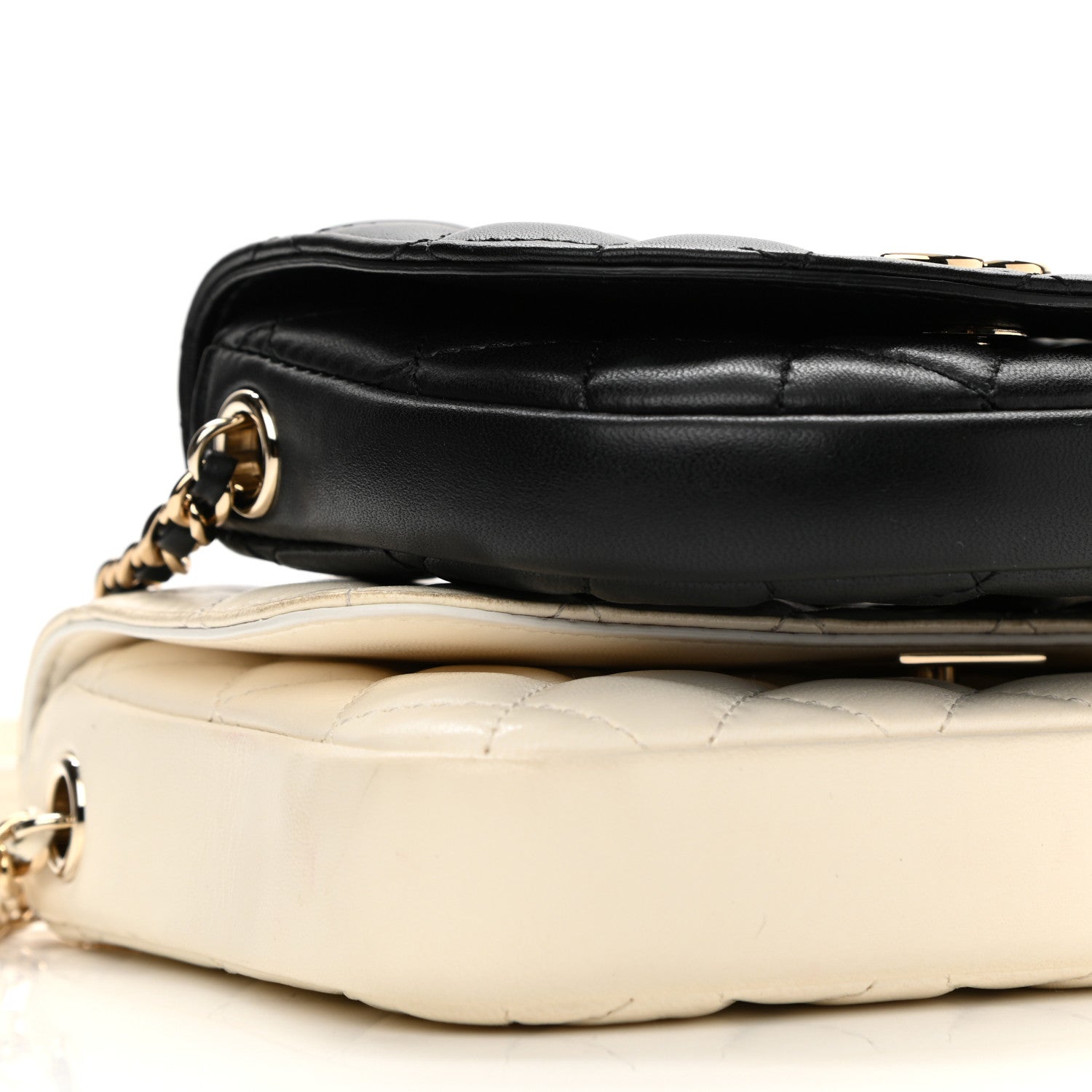 Chanel Lambskin Quilted Side Packs White Black 10 of 17