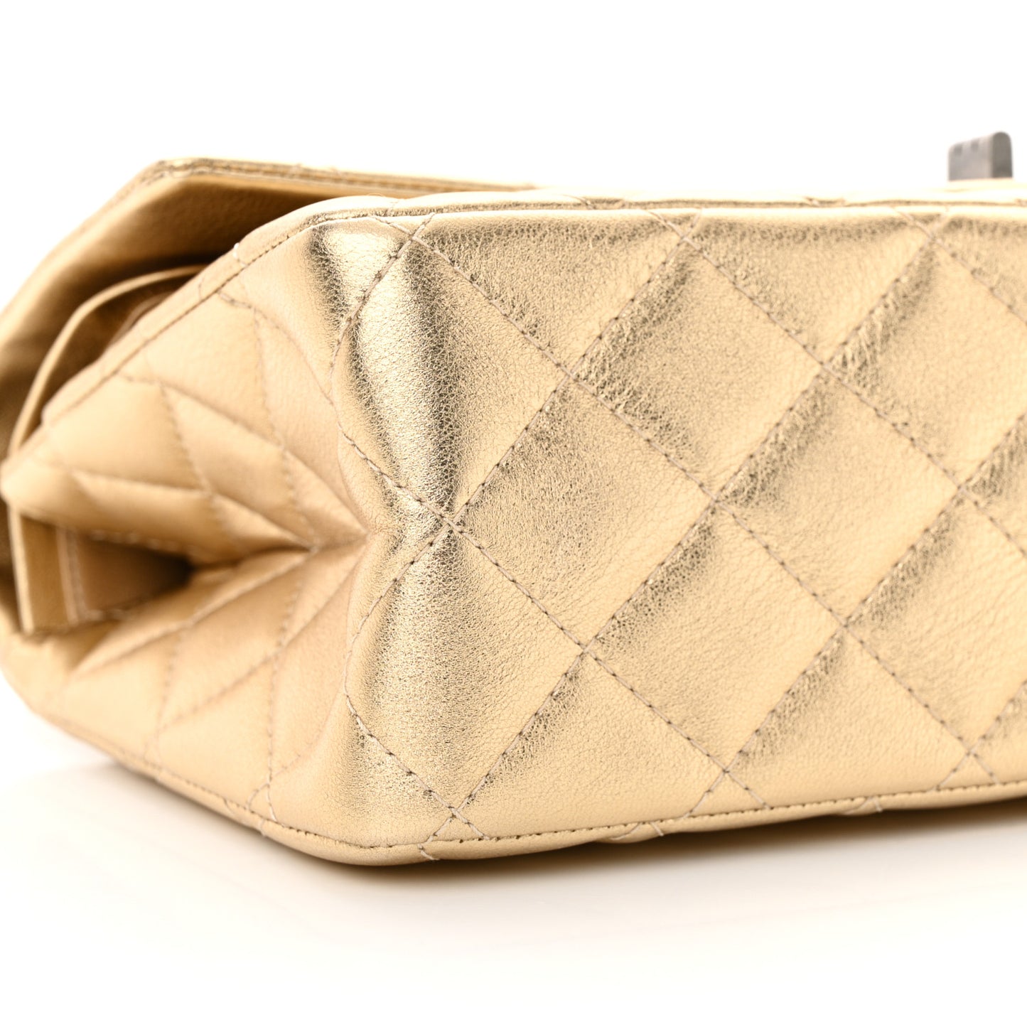Metallic Calfskin Quilted 2.55 Reissue 226 Flap Gold