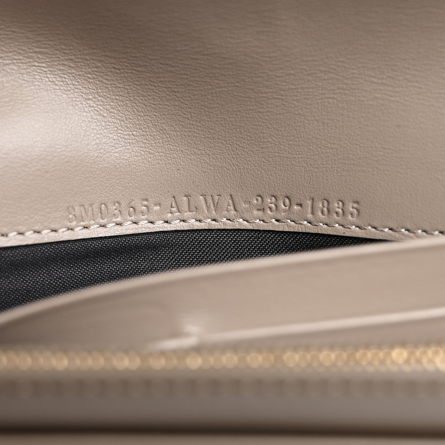 Vitello King Cruise FF Diamonds Continental Envelope Wallet On Chain Truffle Dove