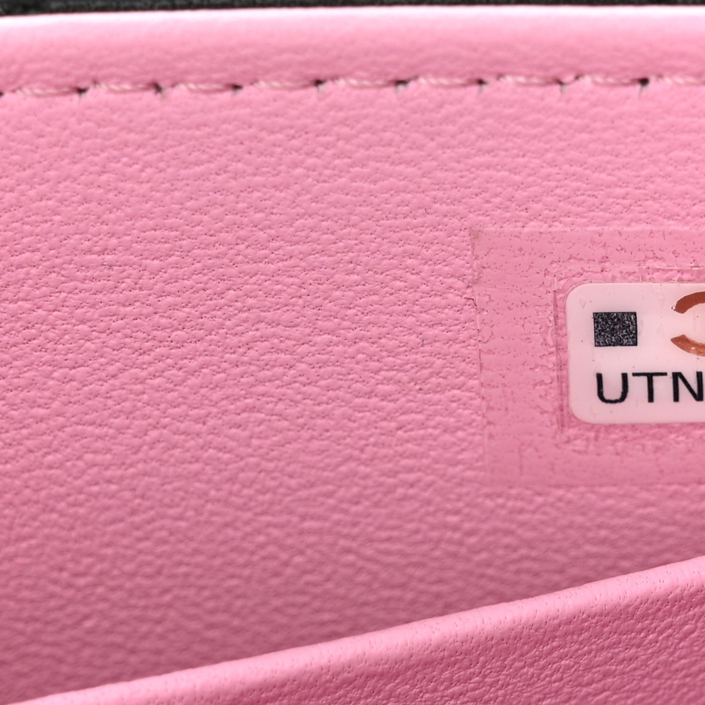 Lambskin Quilted Bi-Color Top Handle Clutch With Chain Black Pink