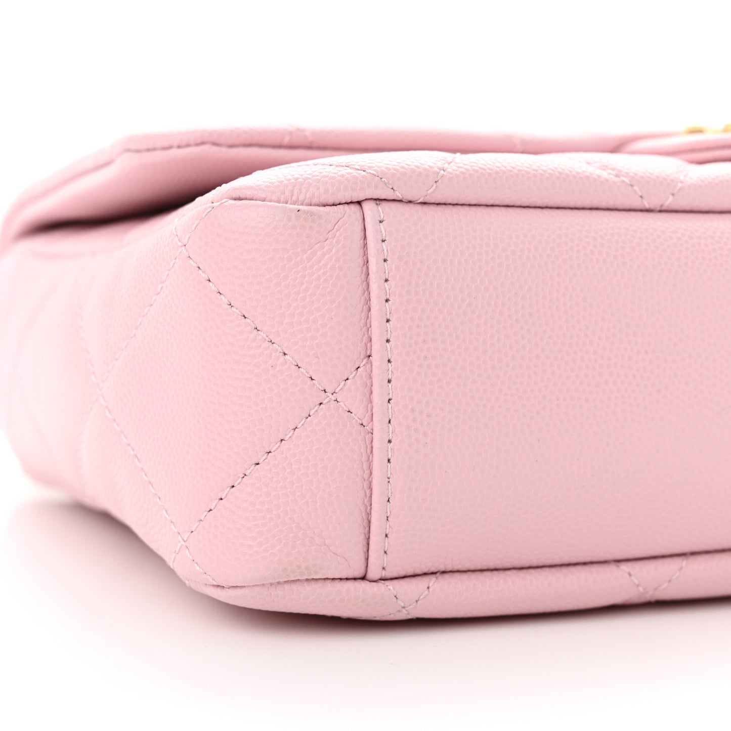 Caviar Quilted Chain Flap Light Pink