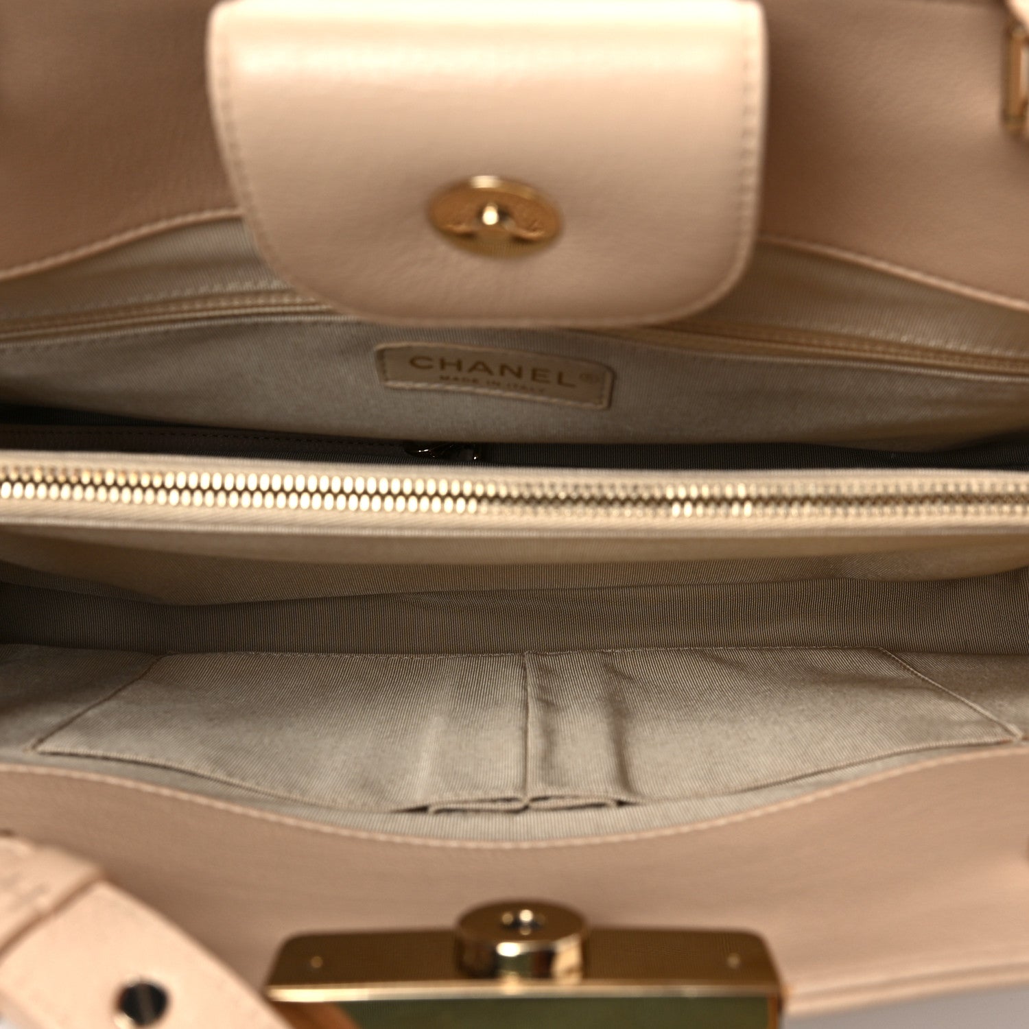 Chanel Grained Calfskin Stitched Large Label Click Shopper Tote Light Beige 4 of 7
