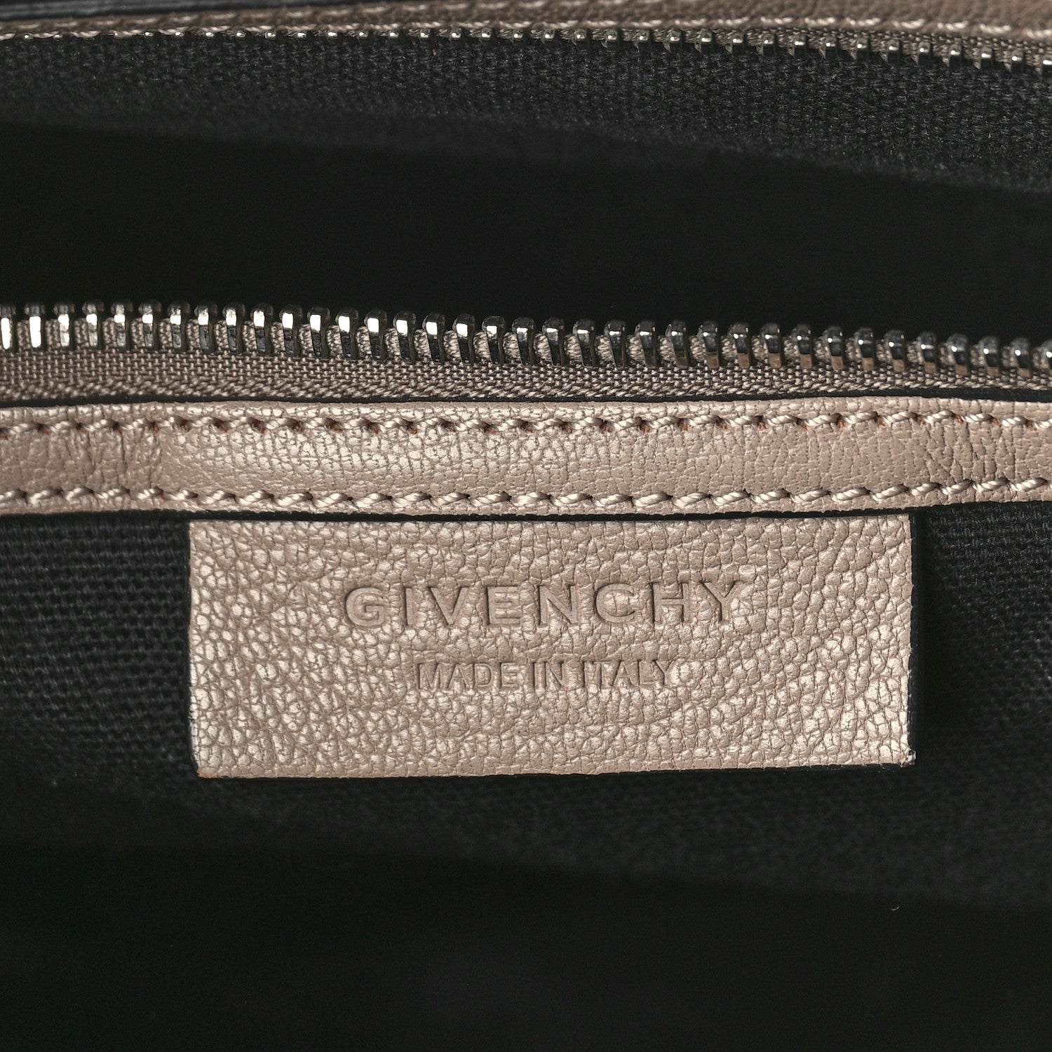 Givenchy Sugar Goatskin Medium Antigona Dune 6 of 16