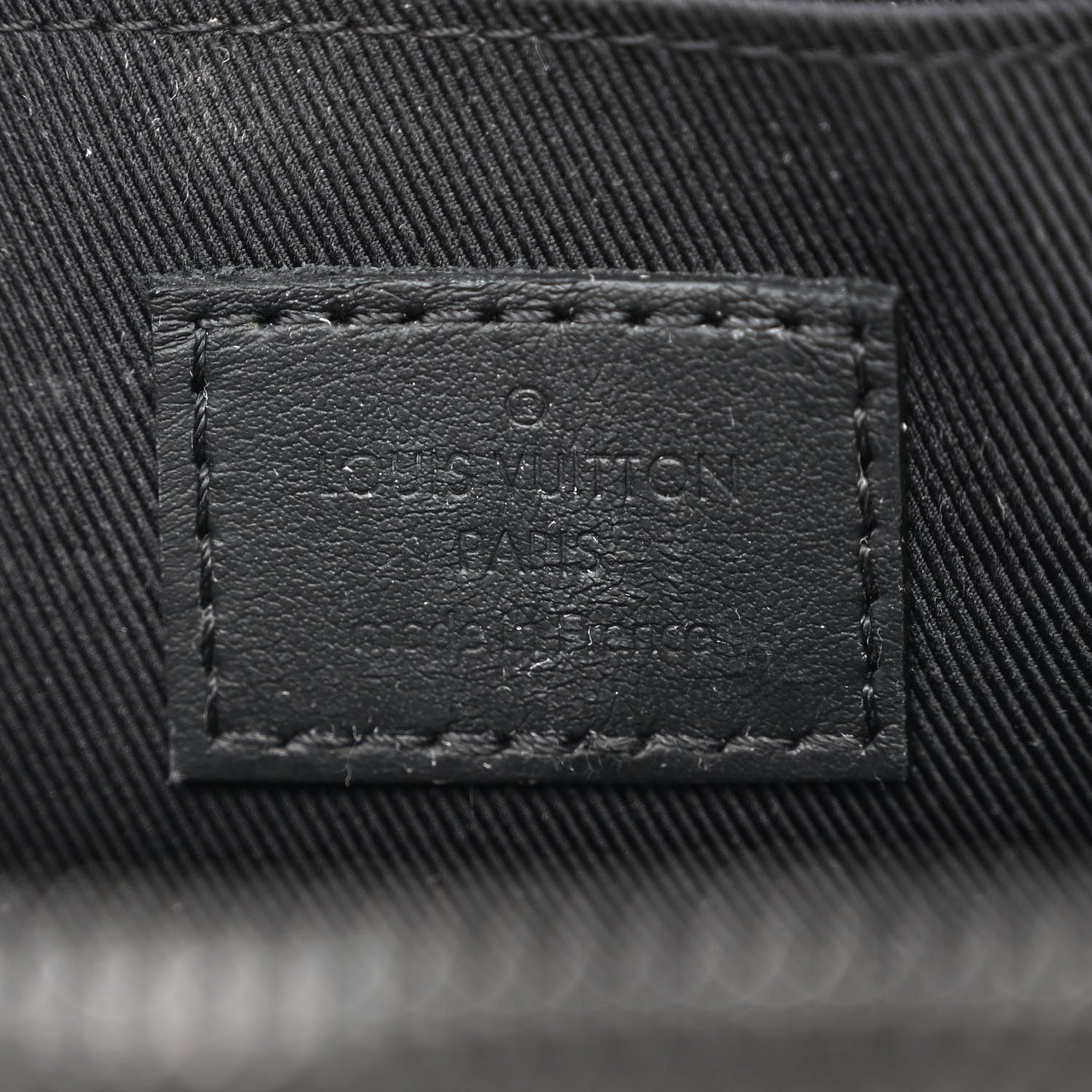 Louis Vuitton Grained Calfskin Aerogram Phone Pouch Black 6 of 11