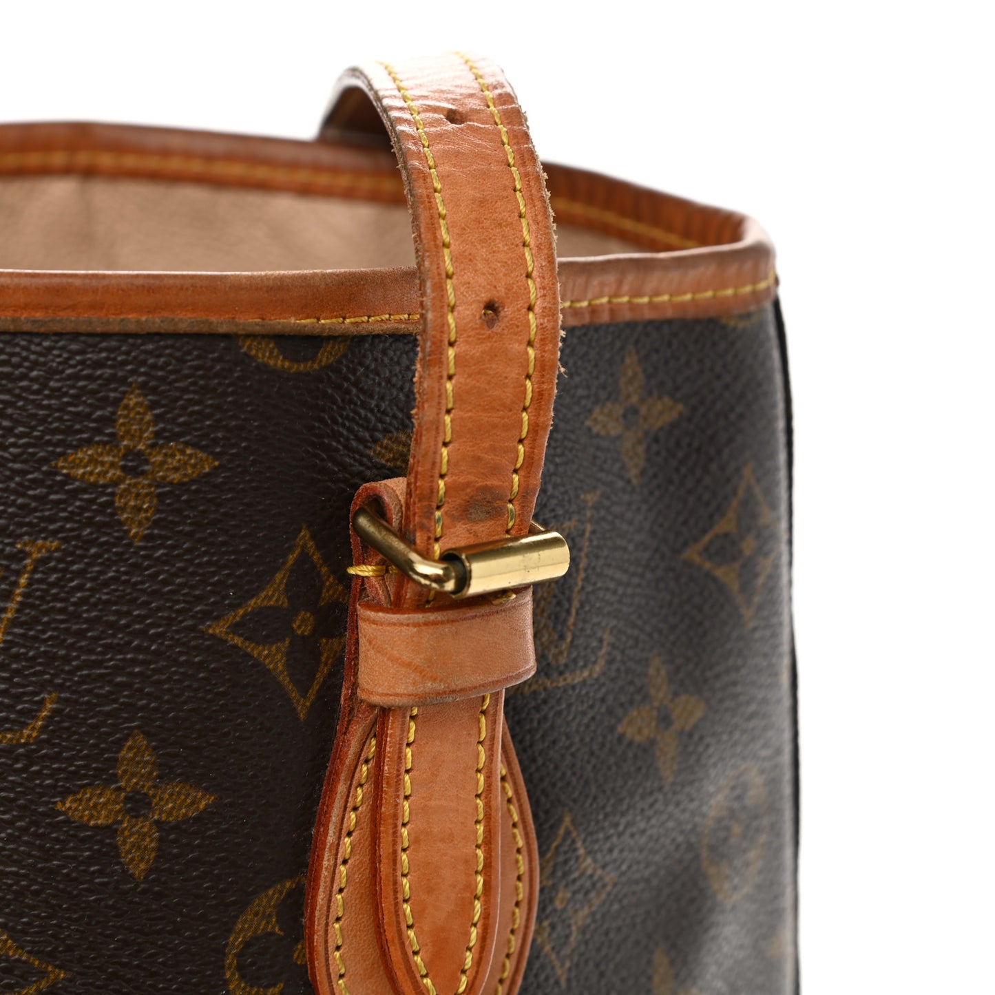 Monogram Petit Bucket 23