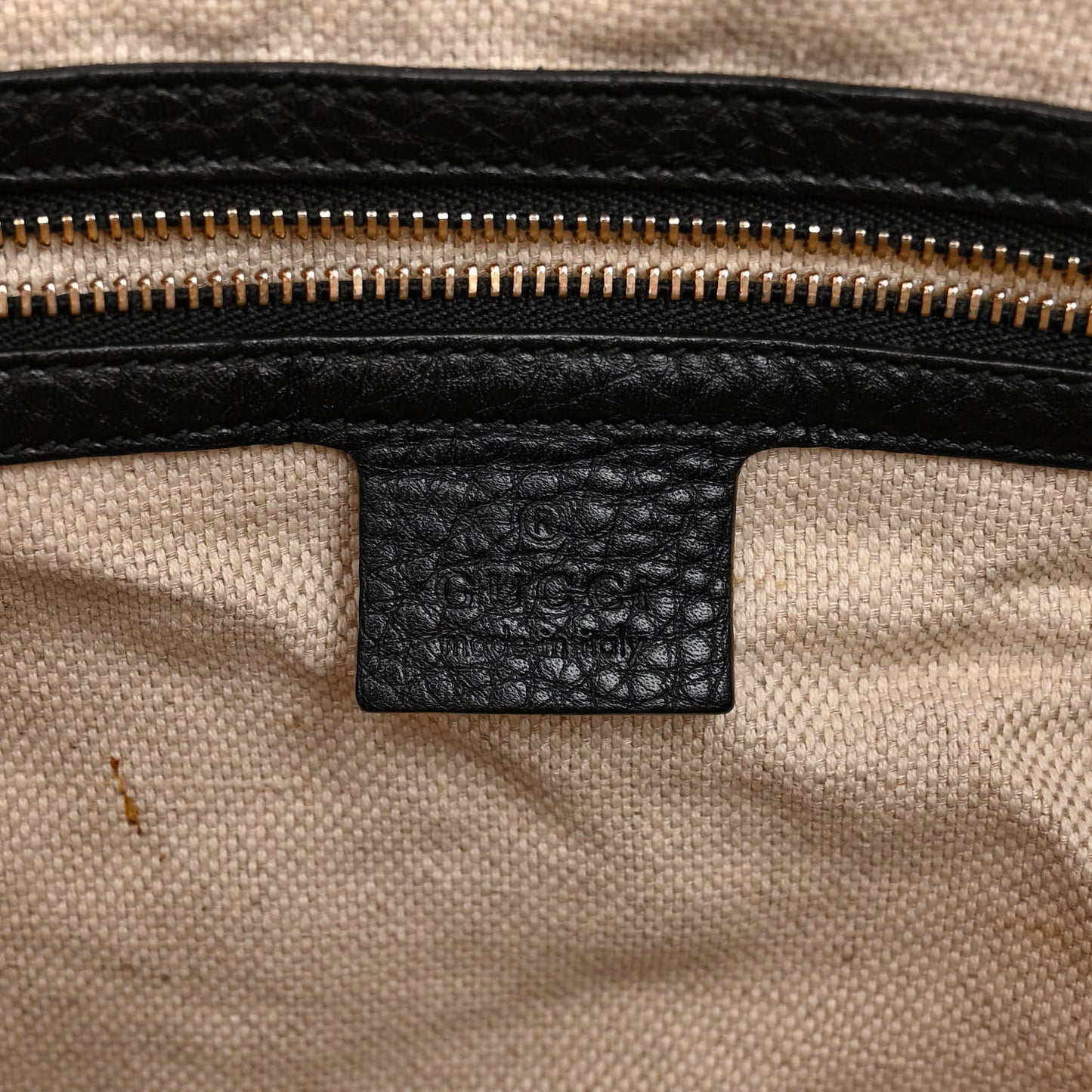 Pebbled Calfskin Medium Soho Chain Shoulder Bag Black