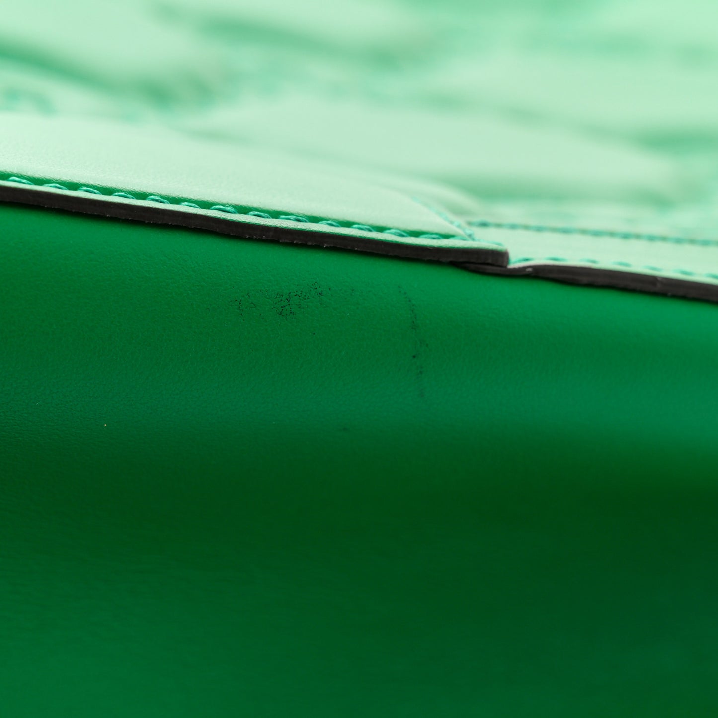 Calfskin GG Matelasse Tote Bag Bright Green