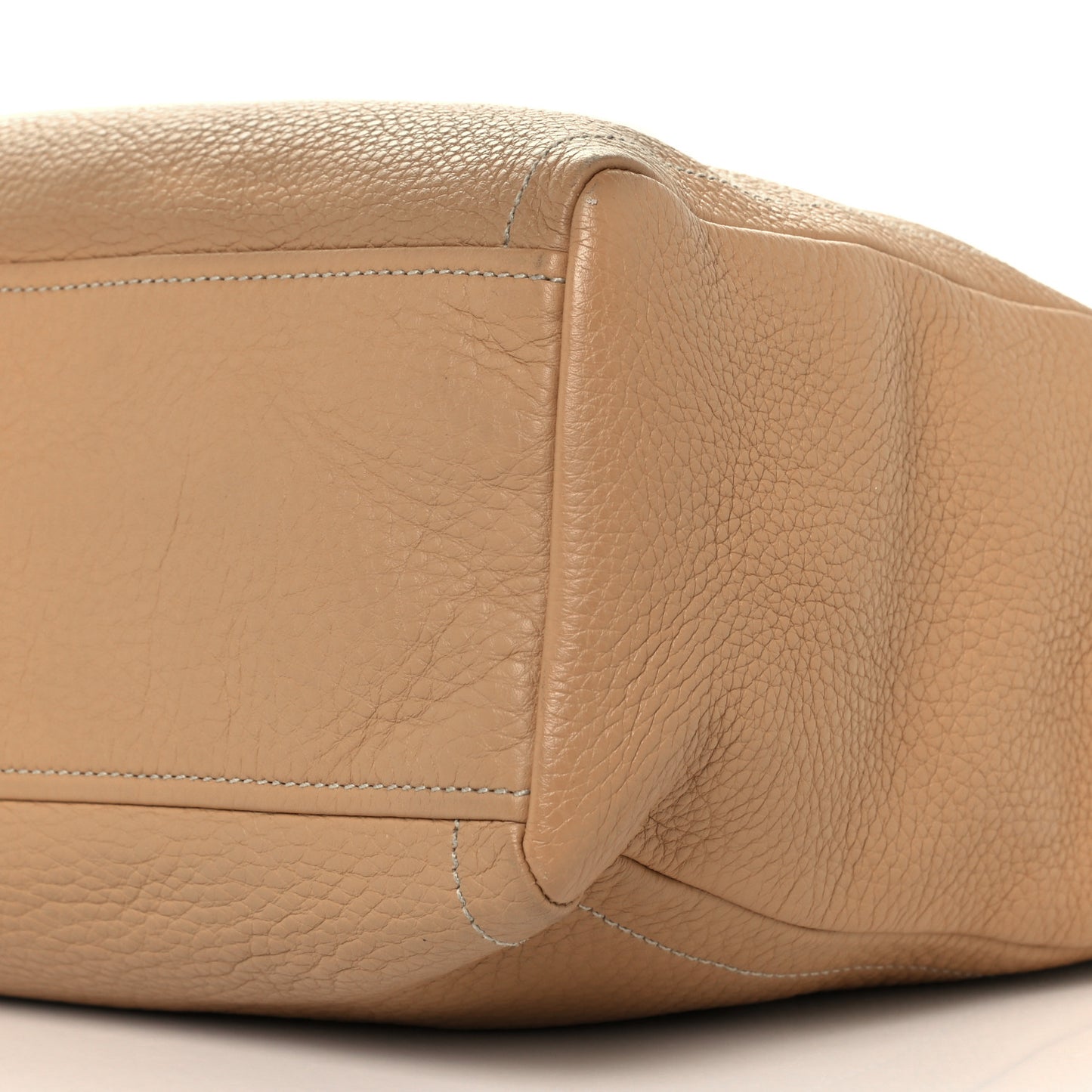Vitello Daino Tote Beige