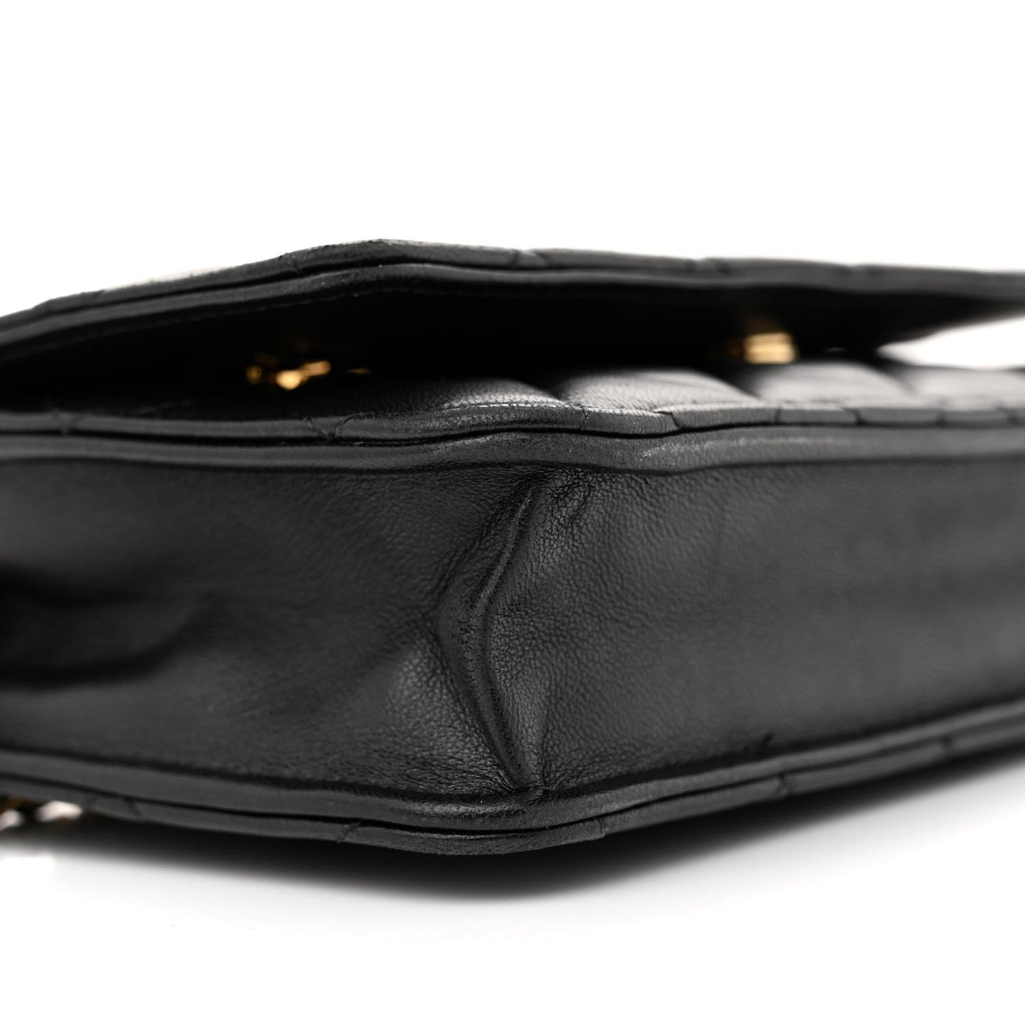 Lambskin Quilted Wallet On Chain WOC Black