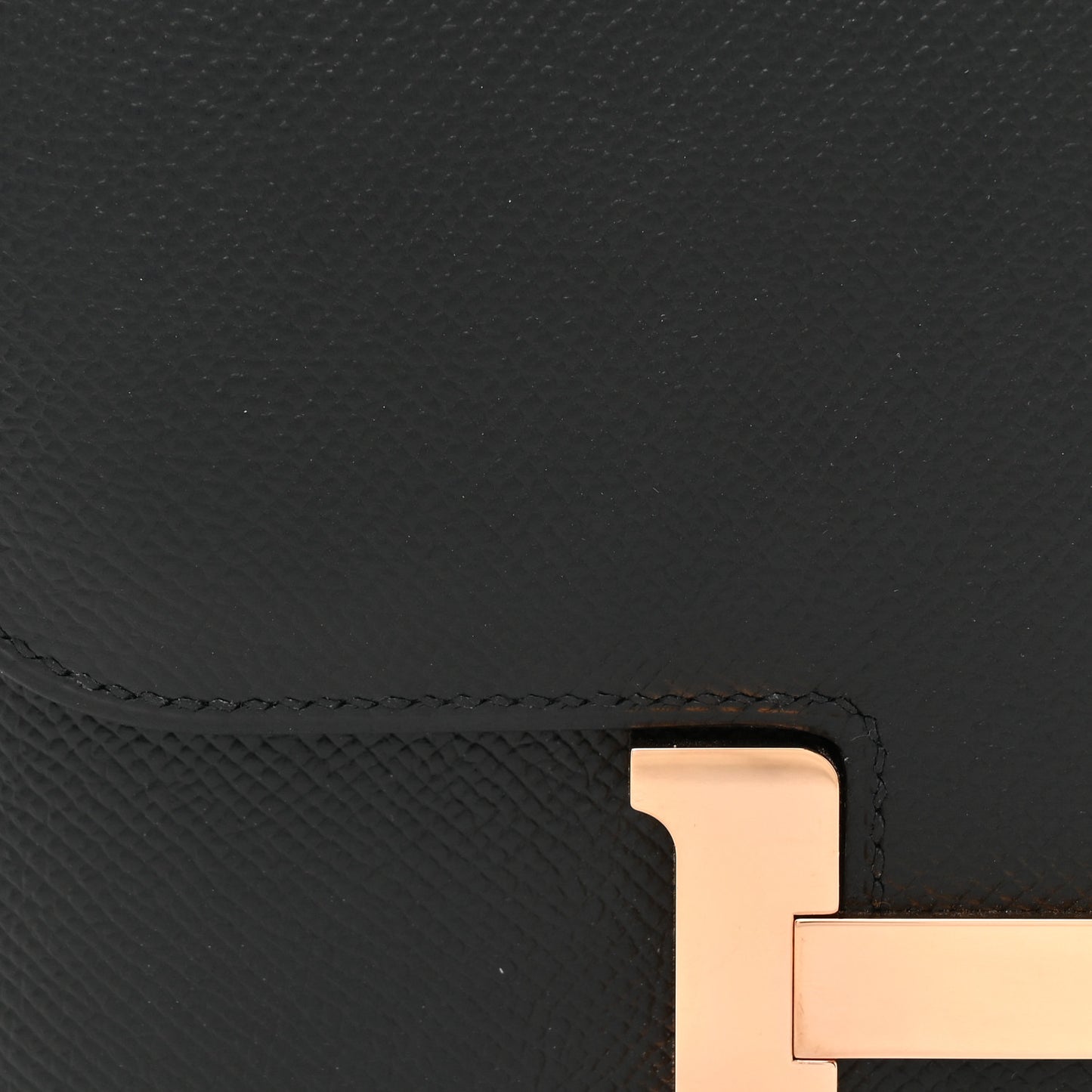 Epsom Constance 18 Black