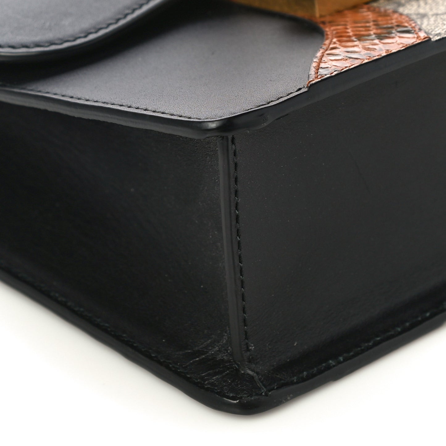 Nappa Elaphe GG Supreme Monogram Medium Osiride Shoulder Bag Black Bright Cuir Beige Ebony