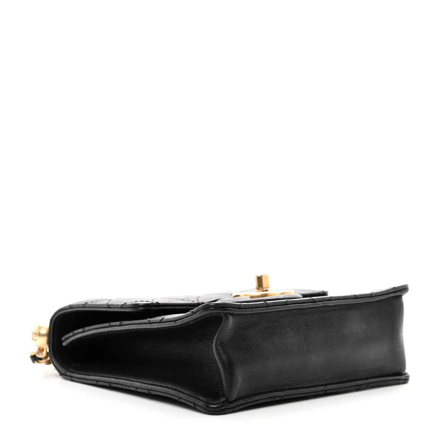 Lambskin Quilted Chic Pearls Flap Black