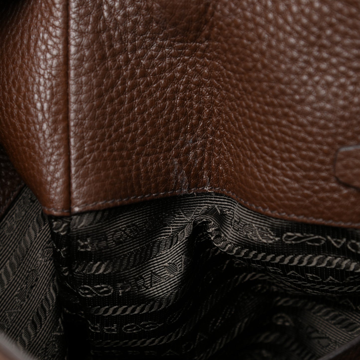 Vitello Daino Shoulder Bag Bruciato