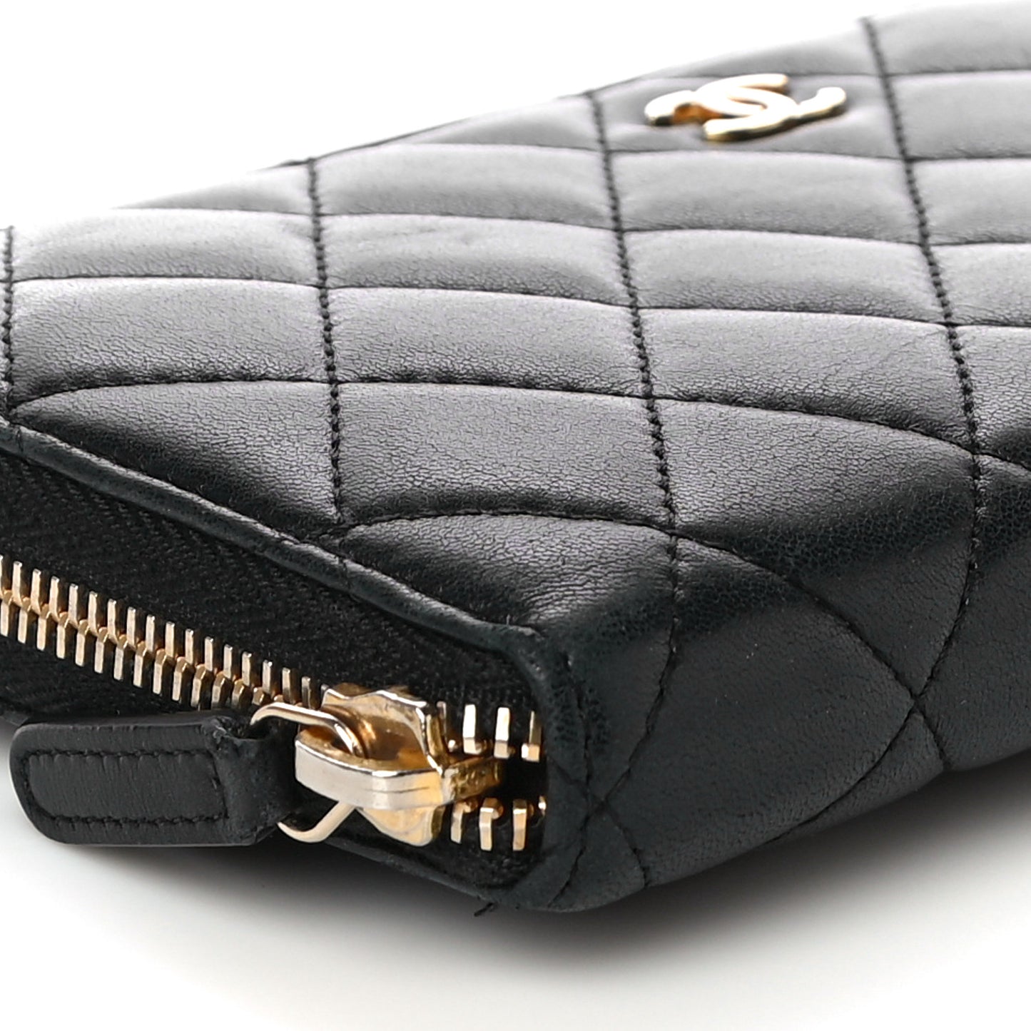 Lambskin Quilted Large Gusset Zip Around Wallet Black