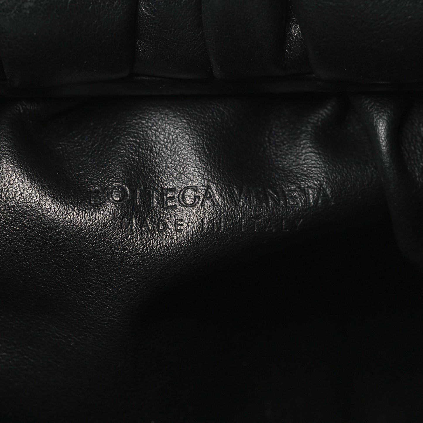 Smooth Butter Calfskin Small The Shoulder Pouch Black