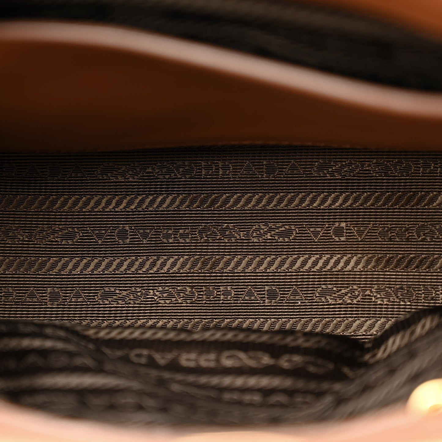 Jacquard Saffiano Triangolo Symbole Embroidered Mini Galleria Double Zip Tote Tabacco Talco