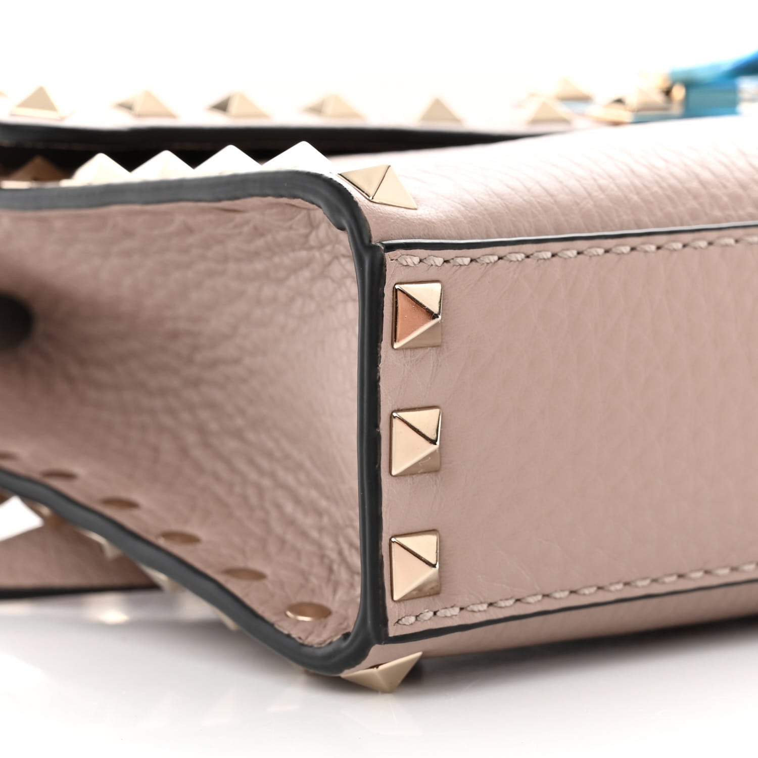 Valentino Garavani Pebbled Calfskin Medium Rockstud Flip Lock Crossbody Bag Poudre 8 of 11