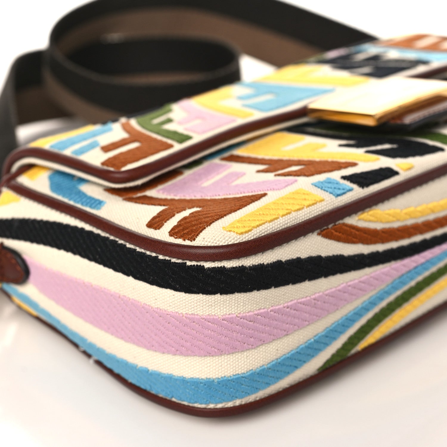 Fendi X SARA COLEMAN Canvas Vitello King Seta FF Fish Eye Embroidered Baguette Grezzo Multicolor Ghianda 9 of 10