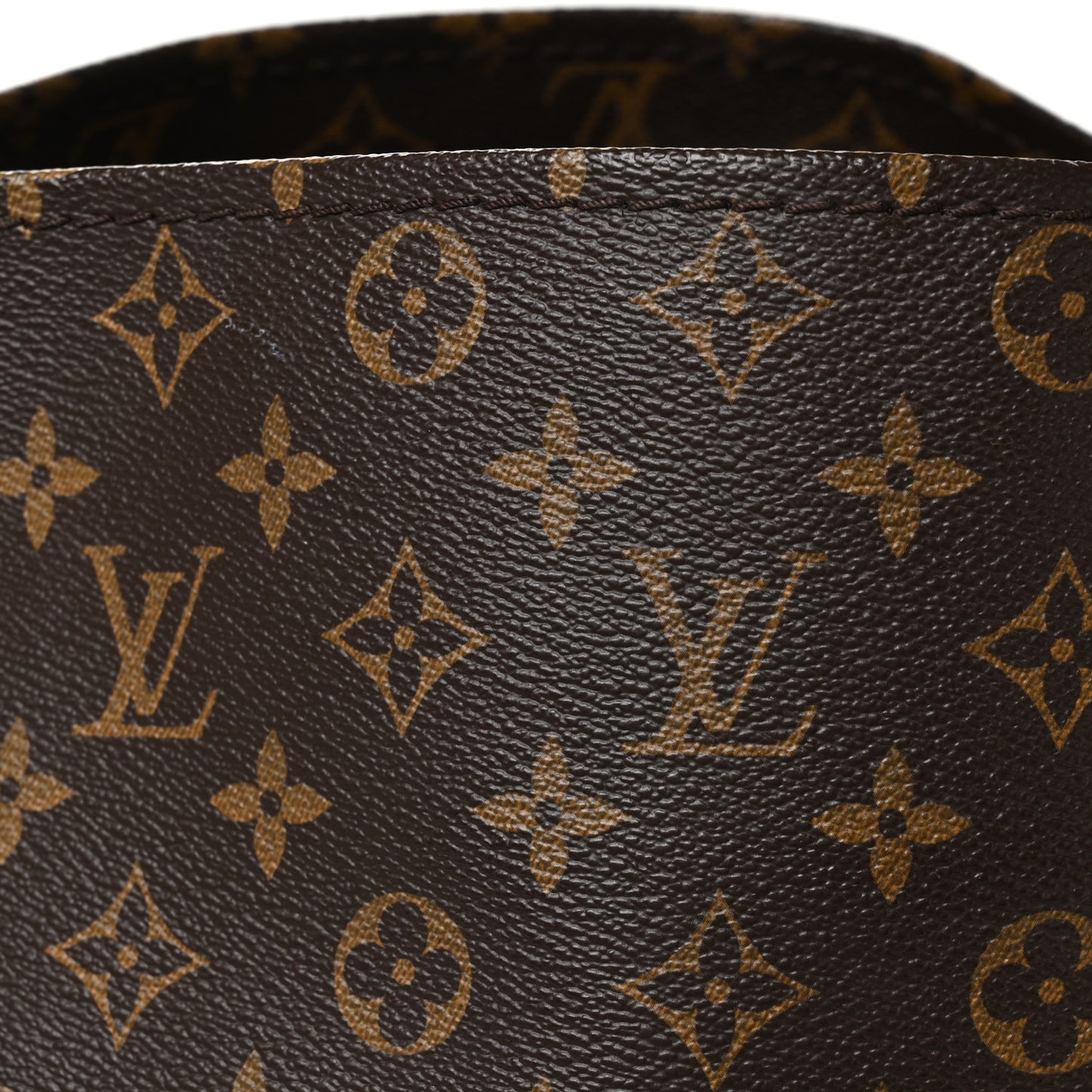 Monogram Artsy MM