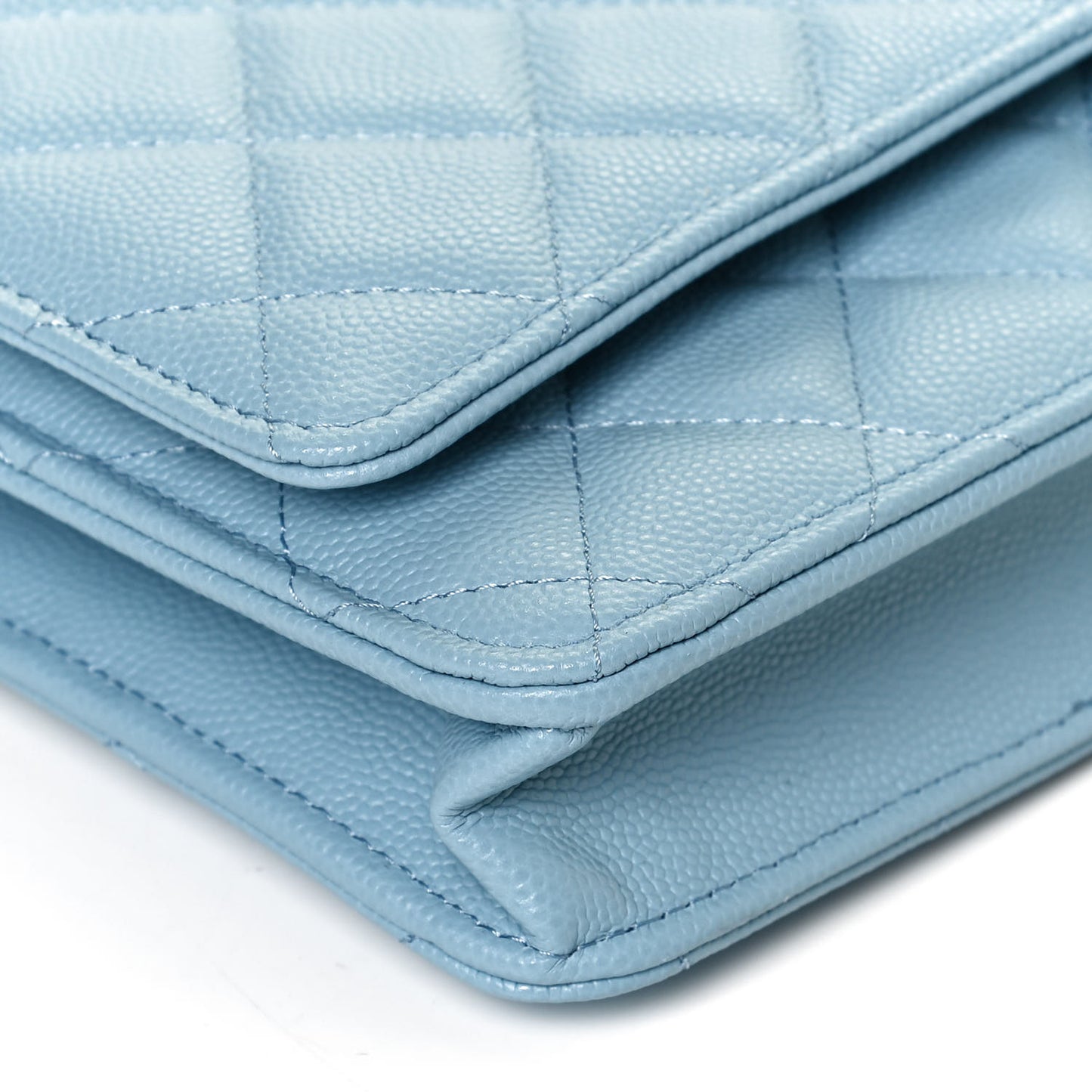 Caviar Quilted Wallet On Chain WOC Blue