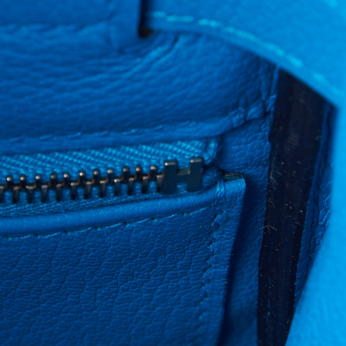 Evercolor Kelly Retourne 28 Bleu Frida