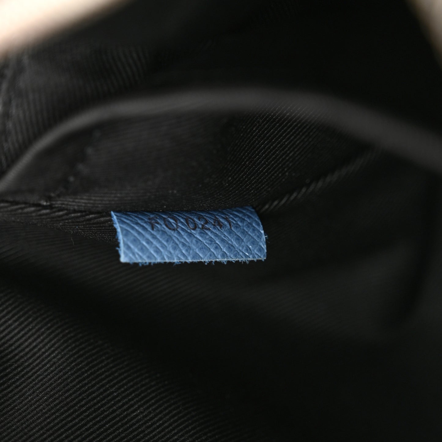 Taigarama Outdoor Messenger Denim